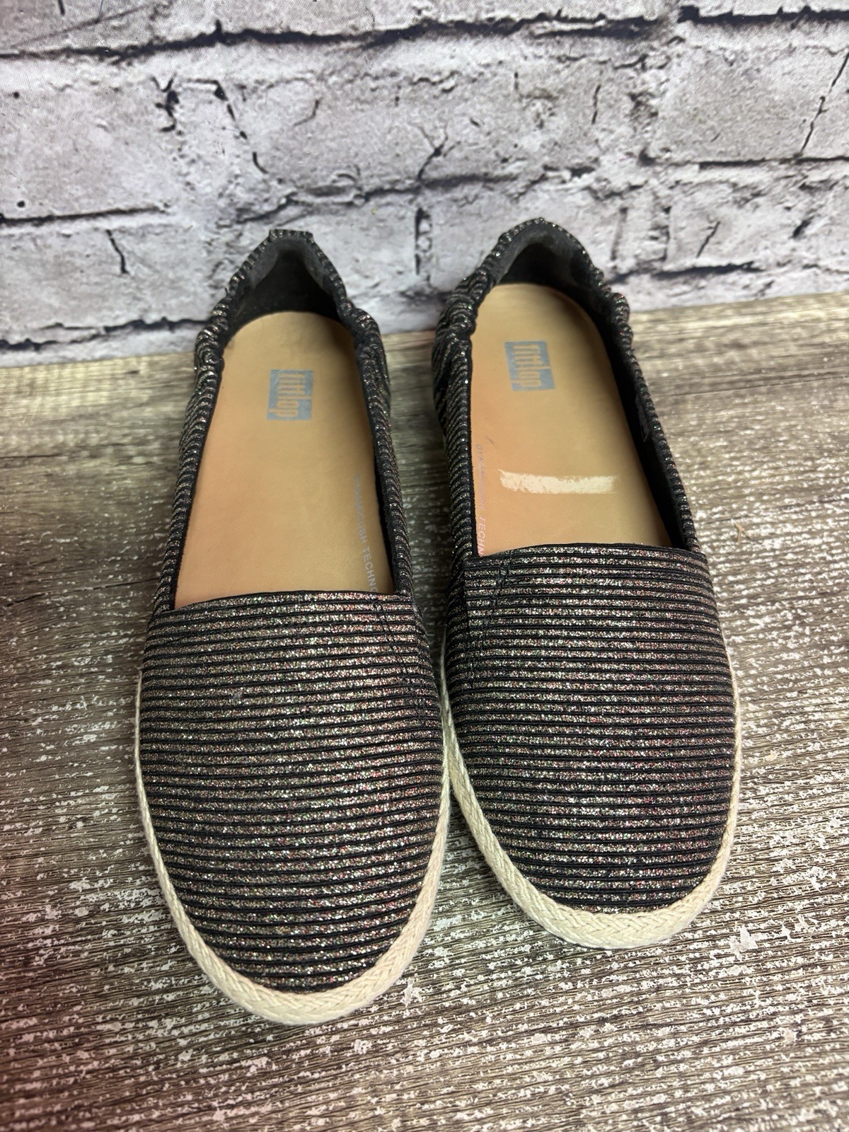 Fitflop Women’s Slip On Sneakers Black/ Glitter Stripe Size 6 Loafers