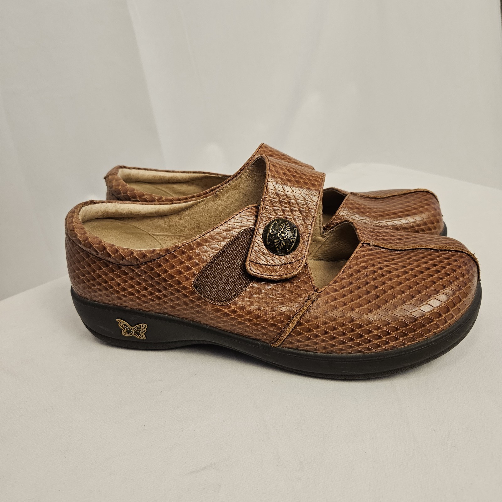 Alegria Brown Snake Embossed Leather Mary Jane Clogs Comfort KAI-712 Size 41