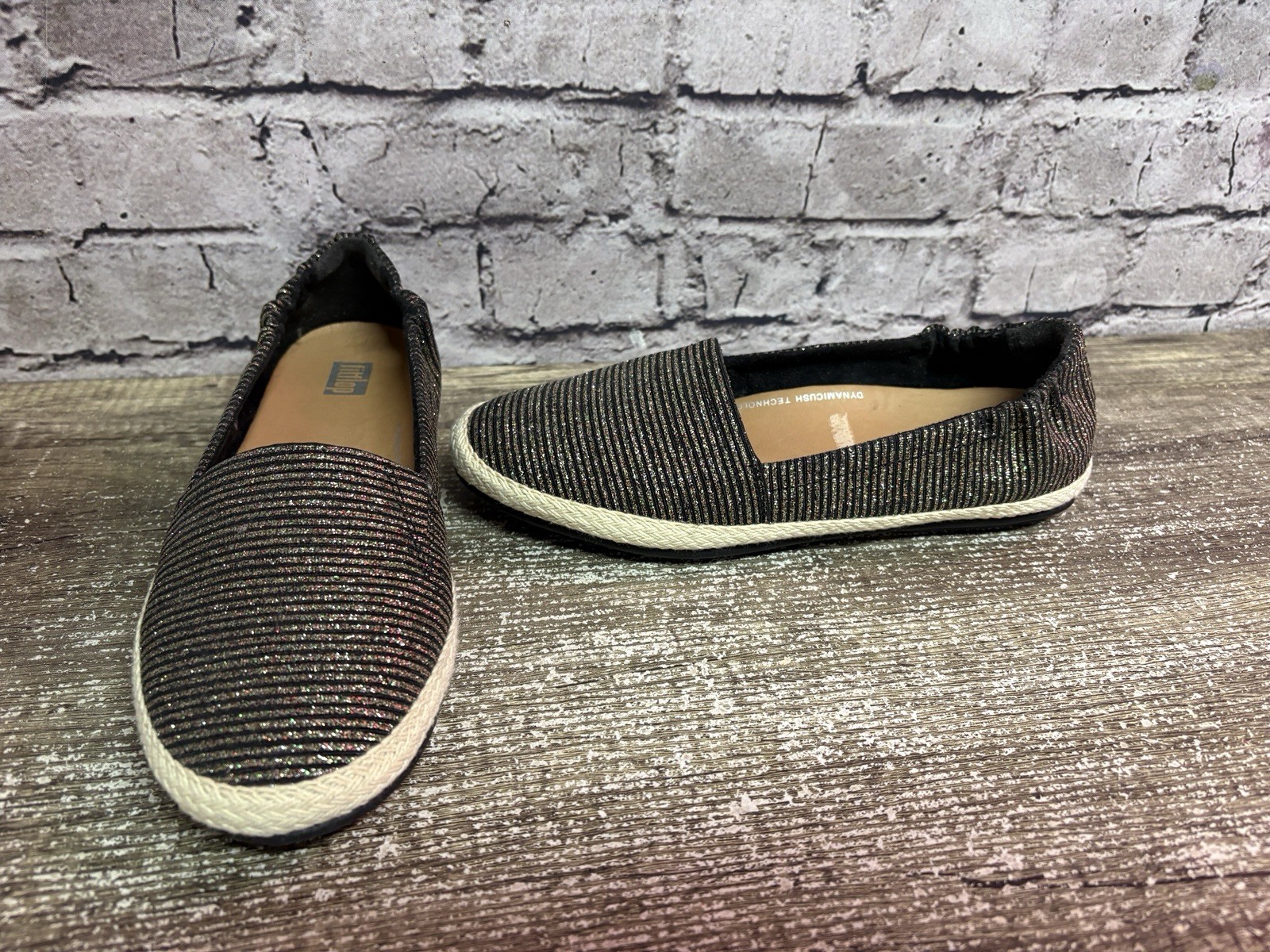 Fitflop Women’s Slip On Sneakers Black/ Glitter Stripe Size 6 Loafers