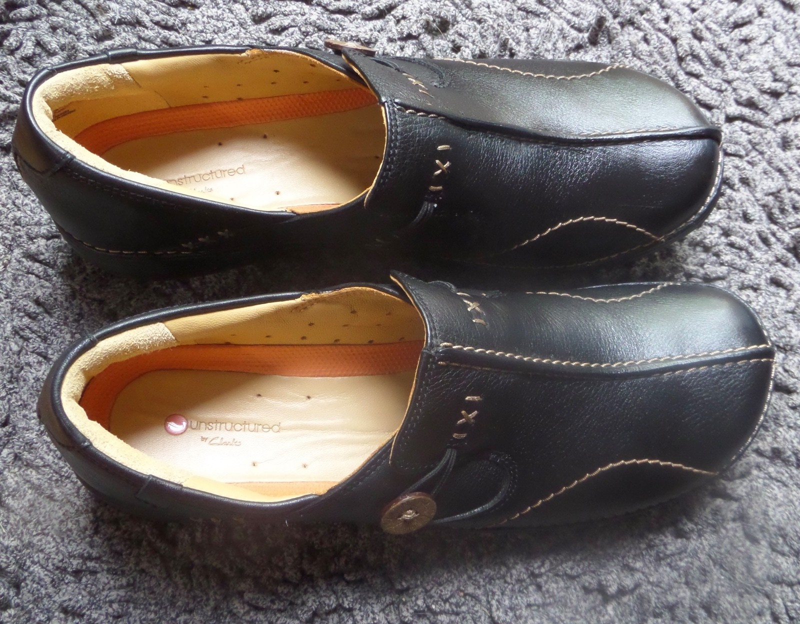 Unstructured Clarks Un Loop Loafer Shoes Womens 8.5 Narrow Button Leather Black