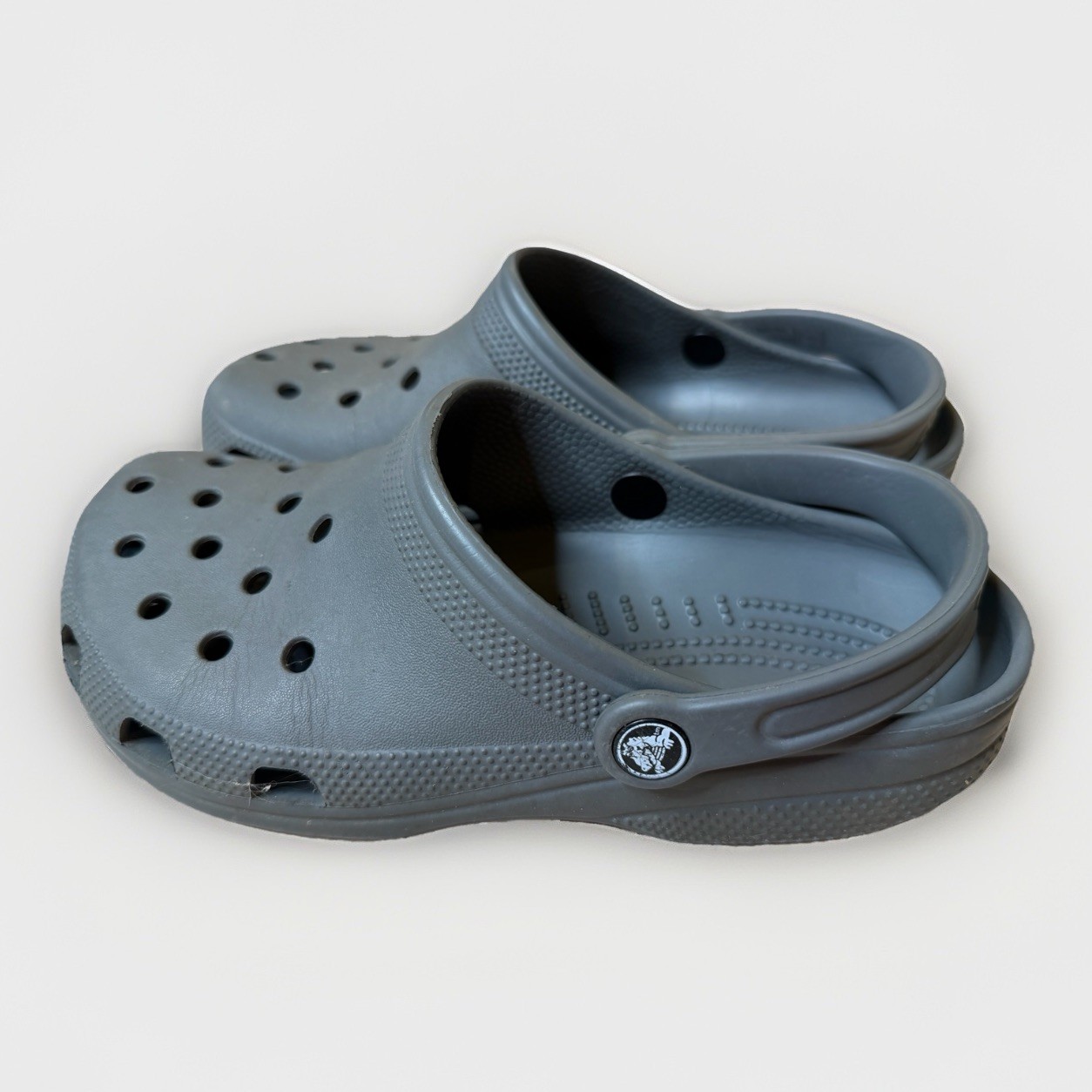 Crocs Unisex Adult Classic Clog Sandal Shoe Slate Grey Size Mens 7 Womens 9 GUC