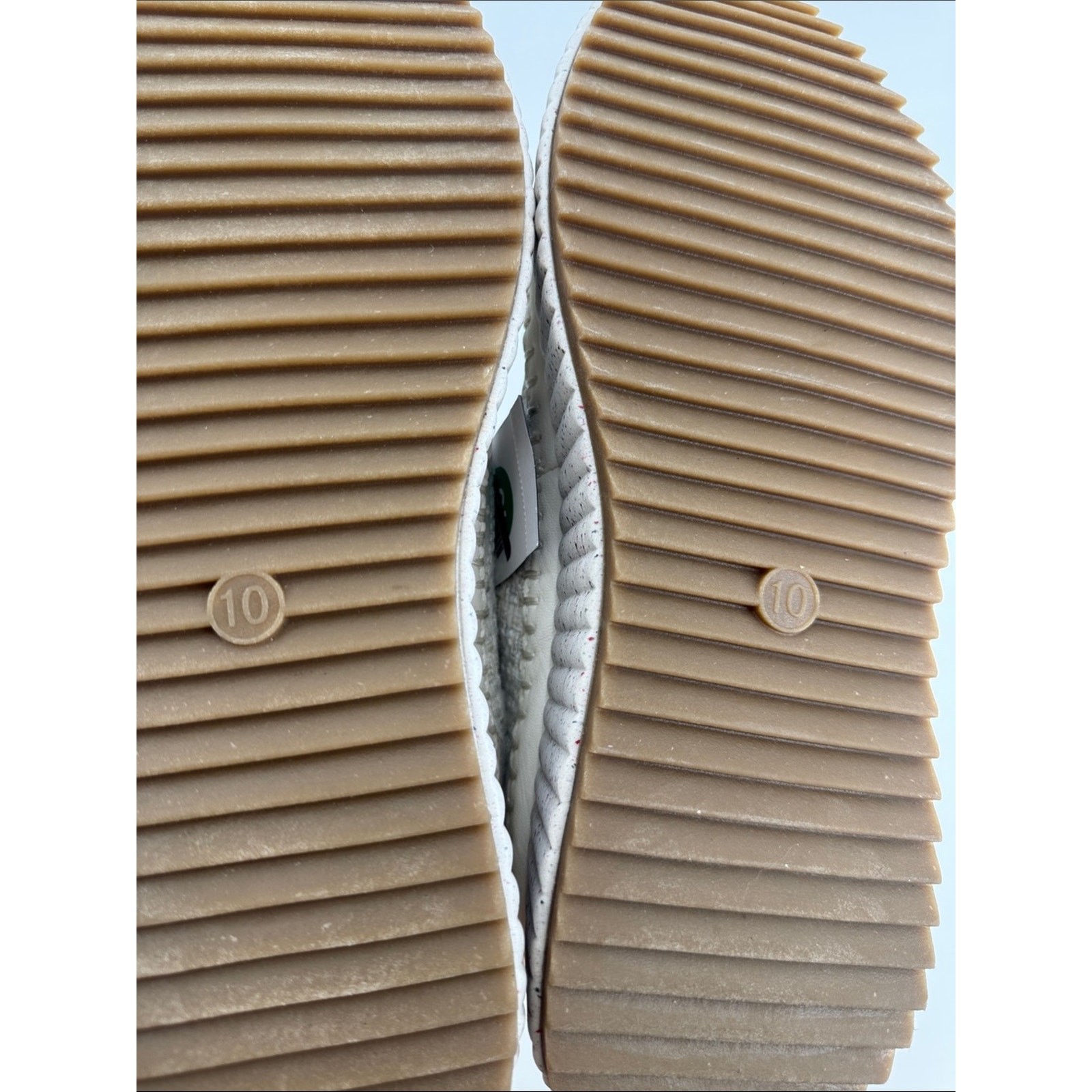 Universal Thread White Tweed Persephone Sneakers Size 10
