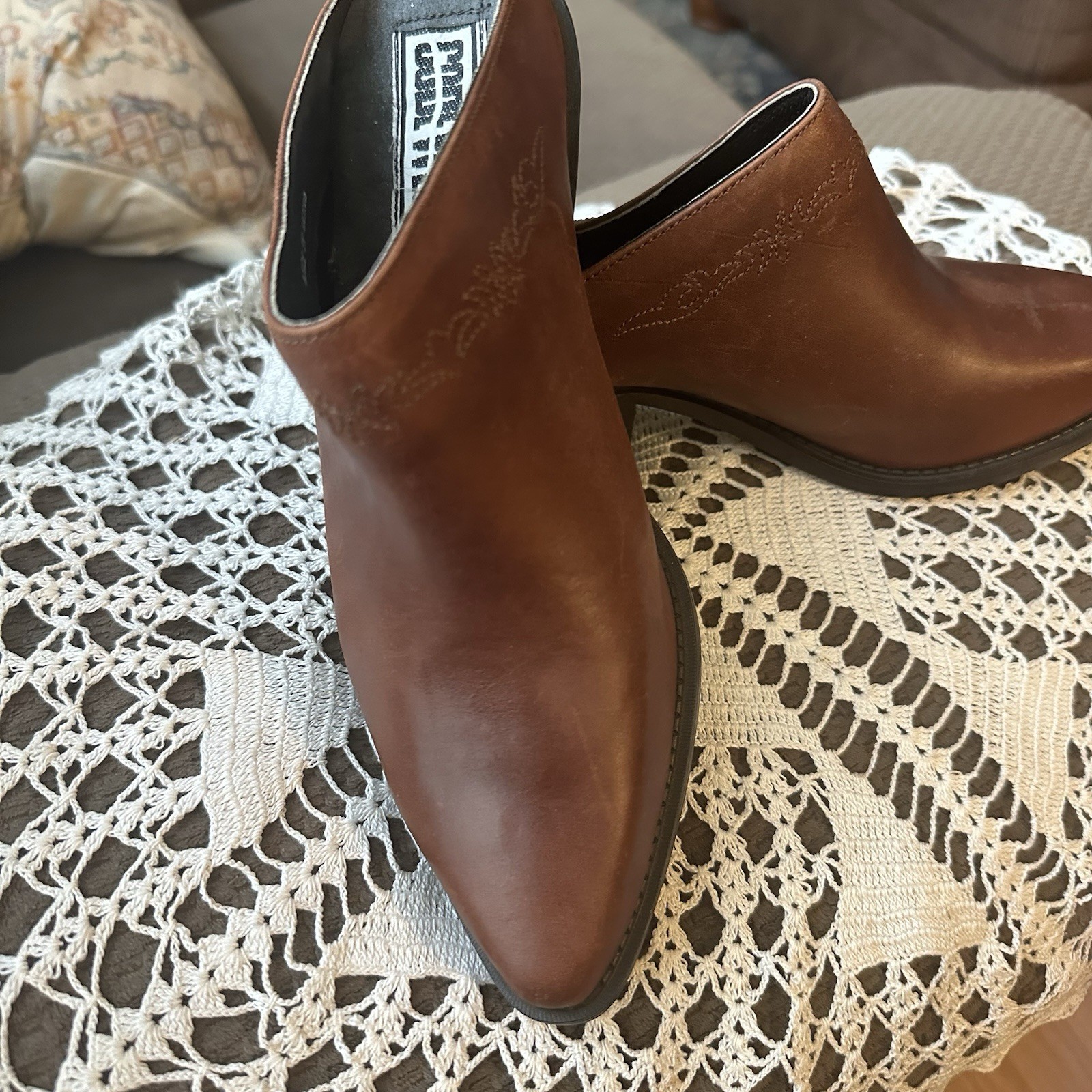 Code West Vintage Women’s 7 Brown Leather Slip-On Cowboy Western Mules Clogs