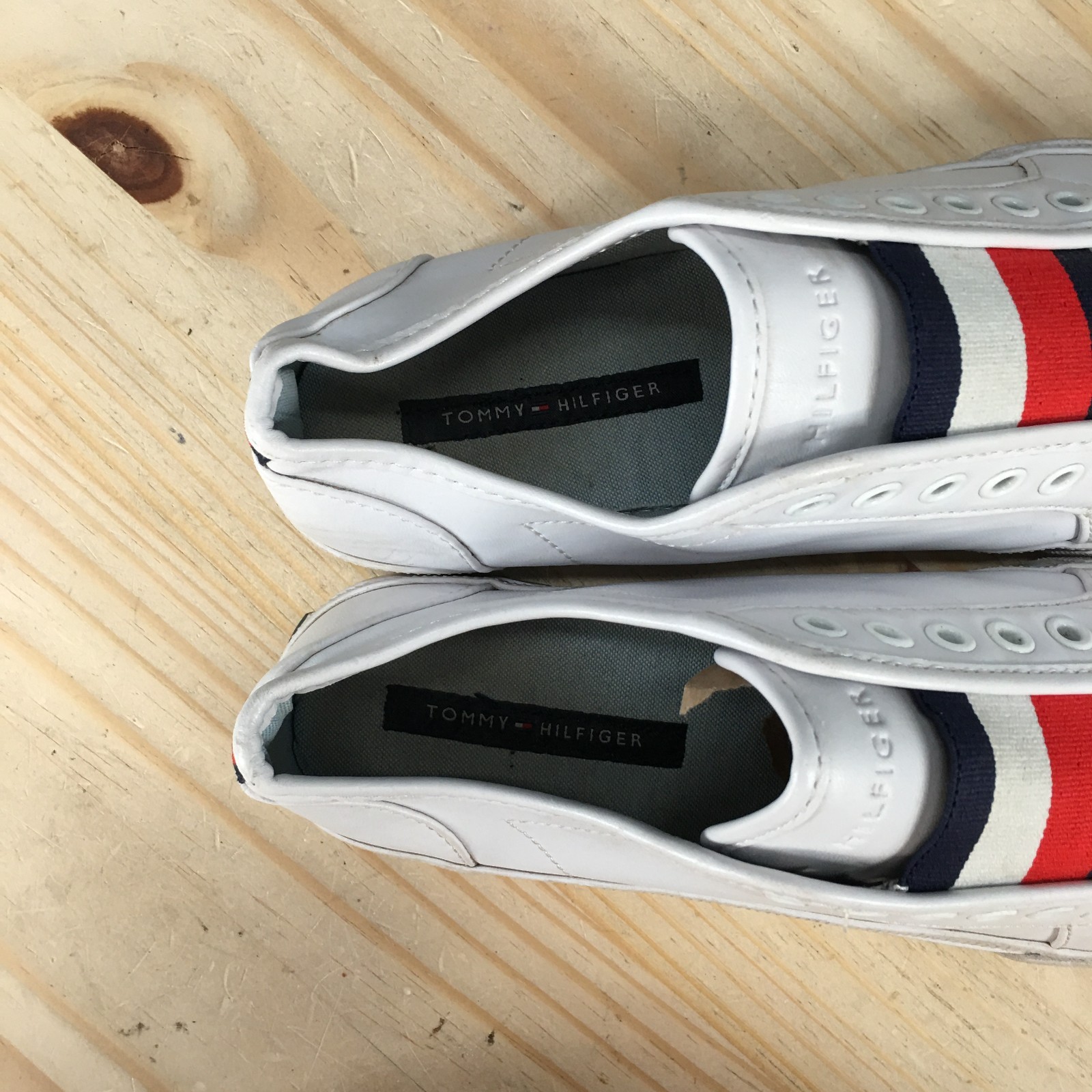 Tommy Hilfiger Shoes Womens 6.5 M Anni Laceless Slip On Sneakers White Casual