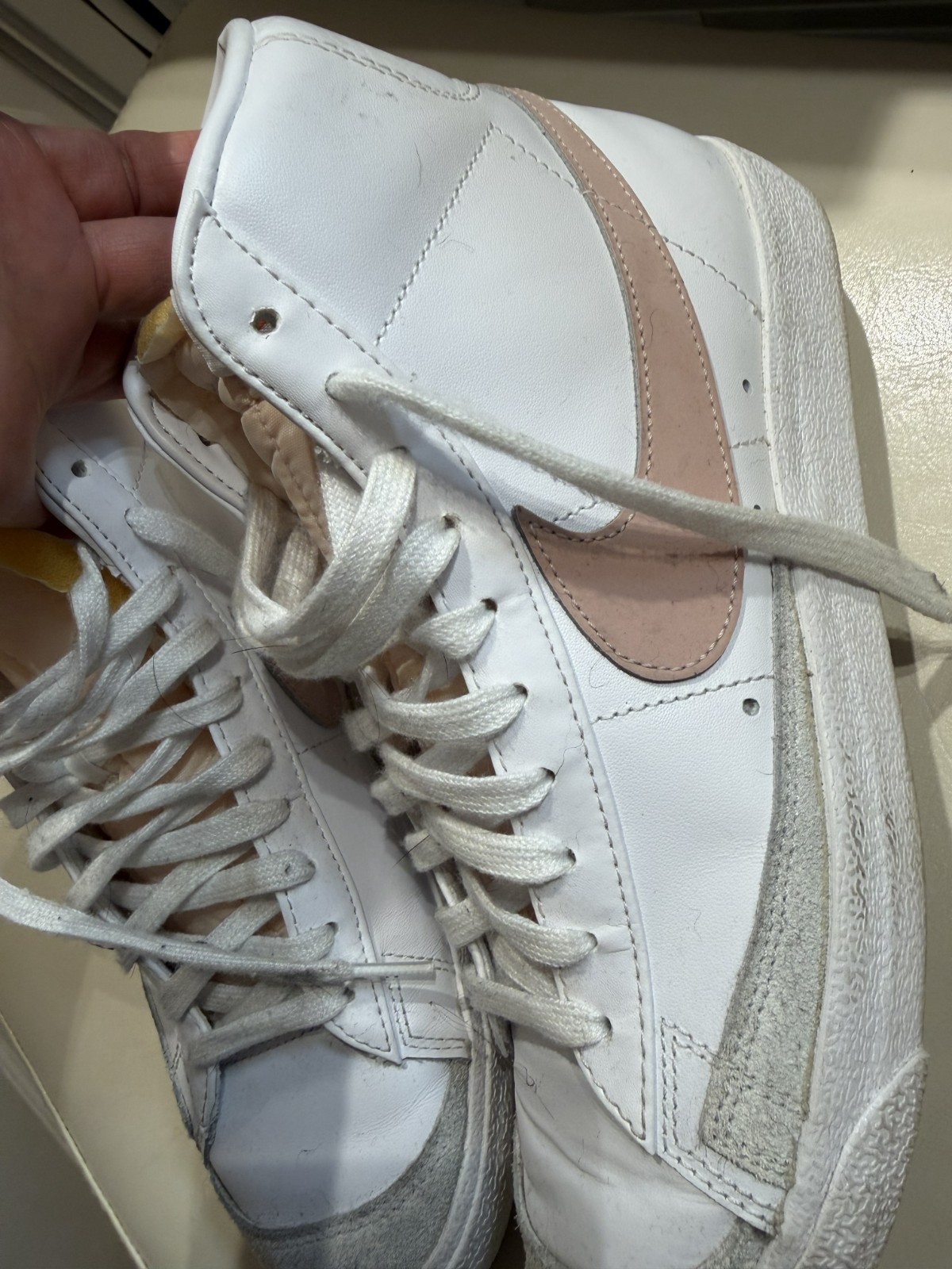 Nike Blazer Mid ’77 Vintage Women’s Sneakers – White/Pink – US 9.5 / EU 41