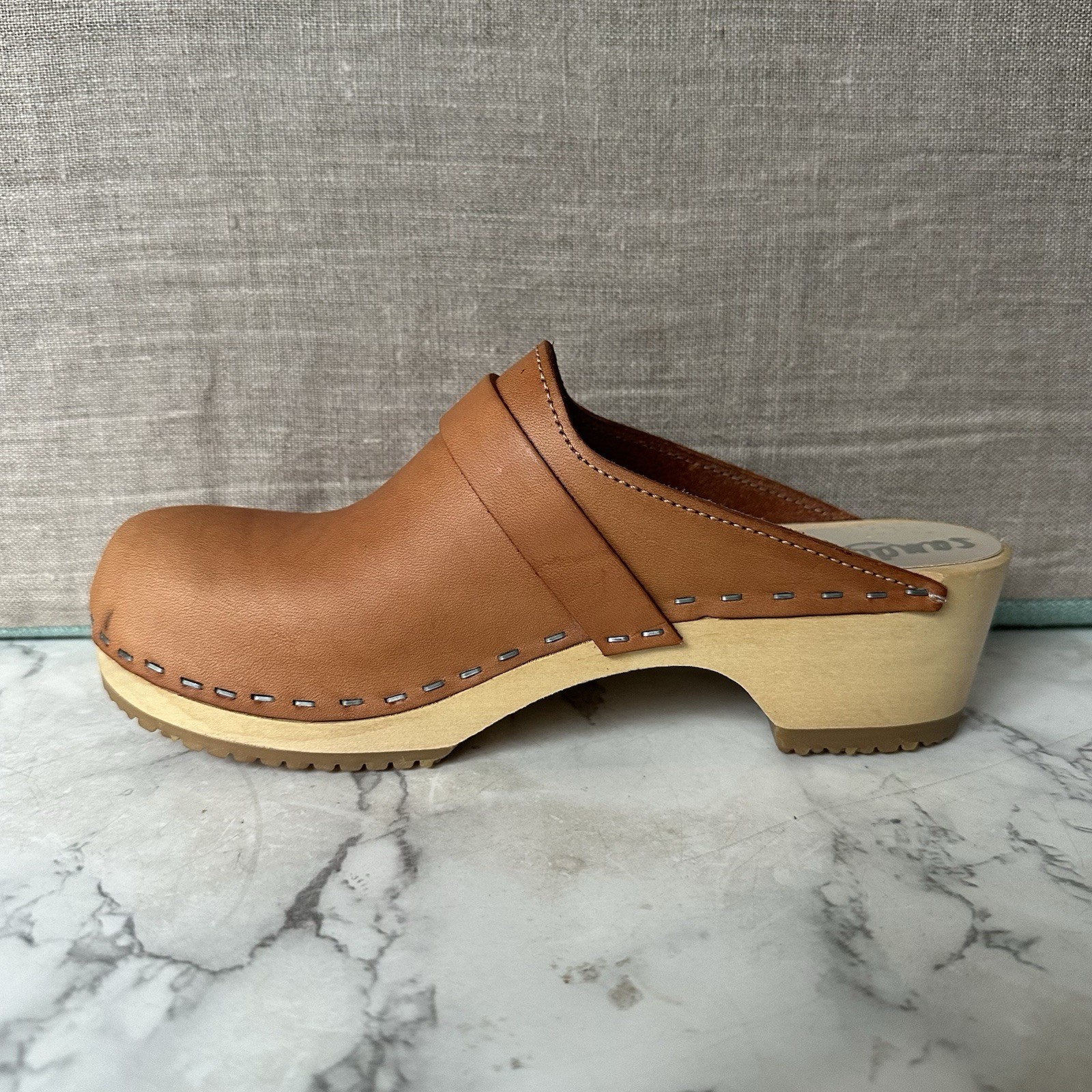 Sandgrens Tokyo Classic Clog Mule Caramel Saddle Tan Brown Size 36 US 6 EUC