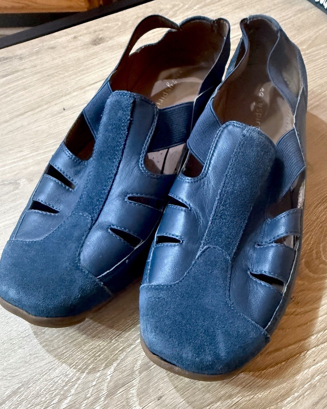 Easy Spirit Women’s Blue Leather Slip-On Comfort Shoes US 7