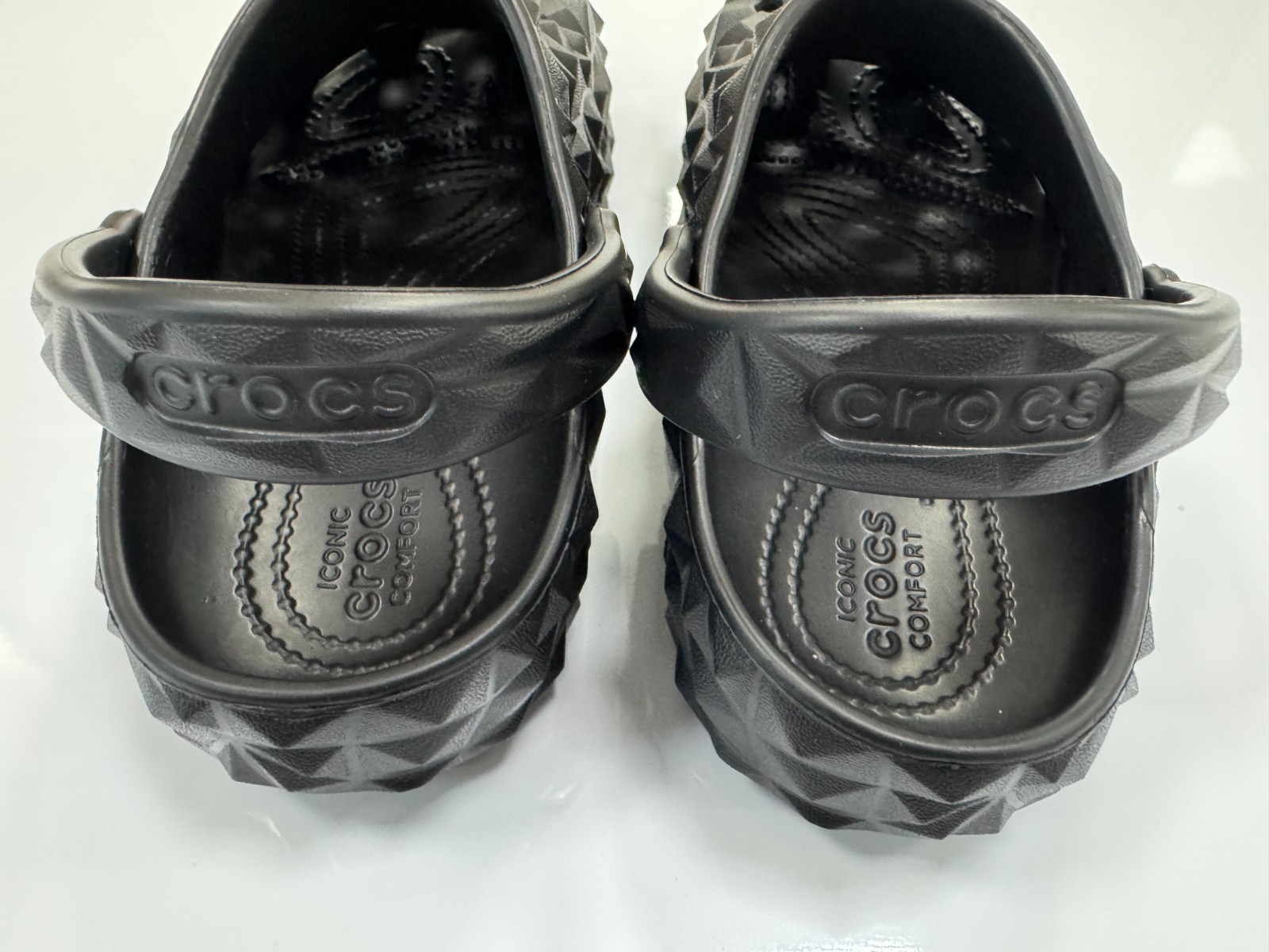 Crocs Unisex Geometric Classic Clogs–Waterproof Lightweight Slip-On Comfort Shoe