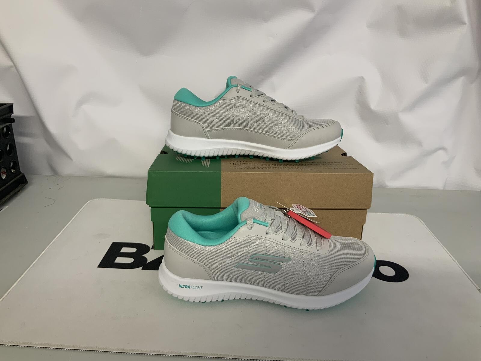 Skechers Women’s Go Golf Water Repellent SIZE 7.5 Gray and Turquoise NEW IN BOX