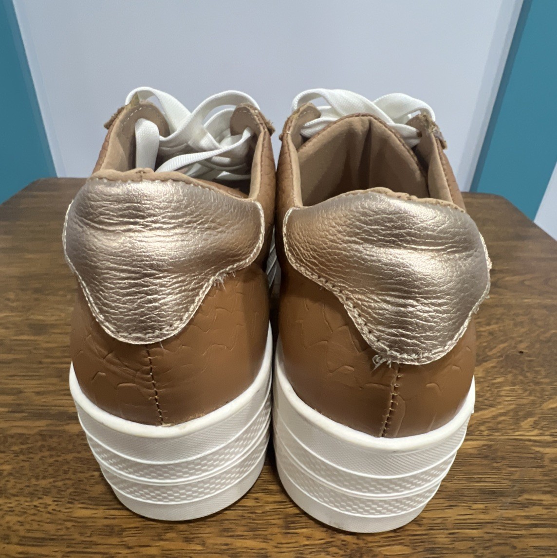 PMK Argentina Women Leather Platform Sneakers Brown Textured Sz 8 MSRP $175 Lug