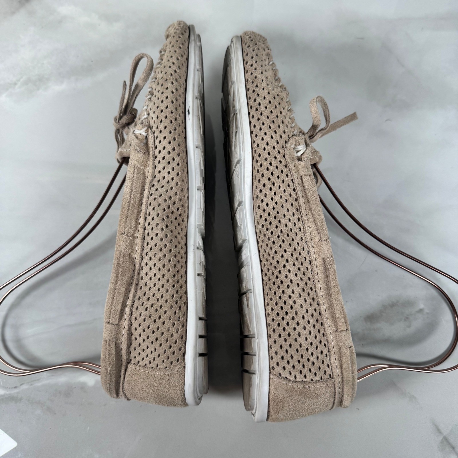 Minnetonka Tan Suede Perforated Moccasins Comfort Neutral Casual Size 11