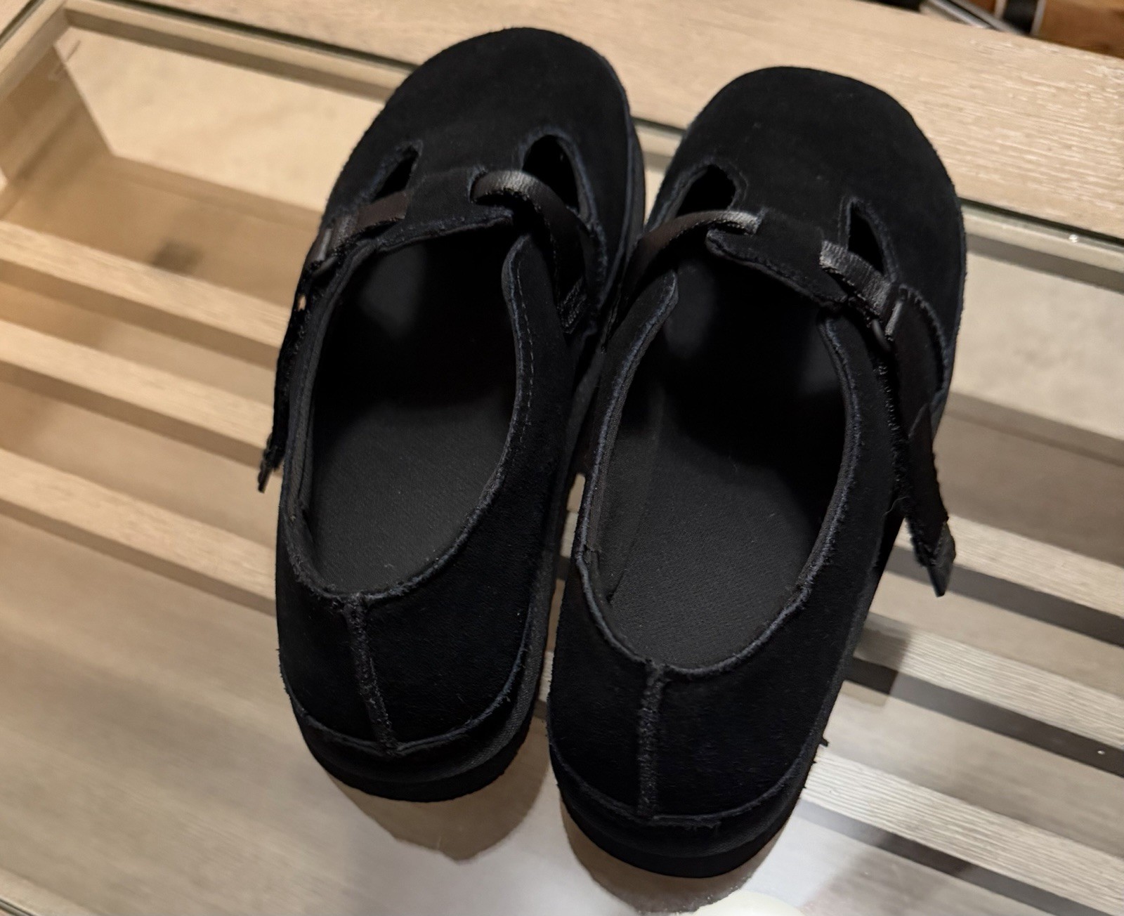 UGG Goldenstar Mary Jane Clog Size 9