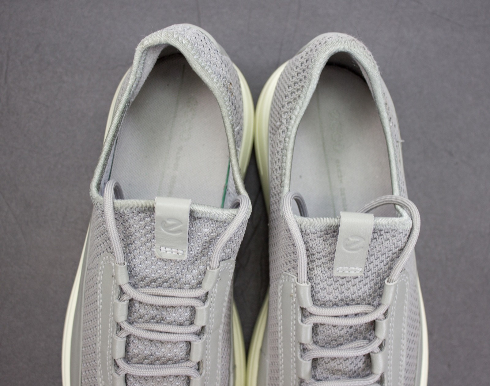 Ecco Soft 7 Runner Womens EU 40 US 9 Gray Lace Up Low Top Casual Shoes Sneakers