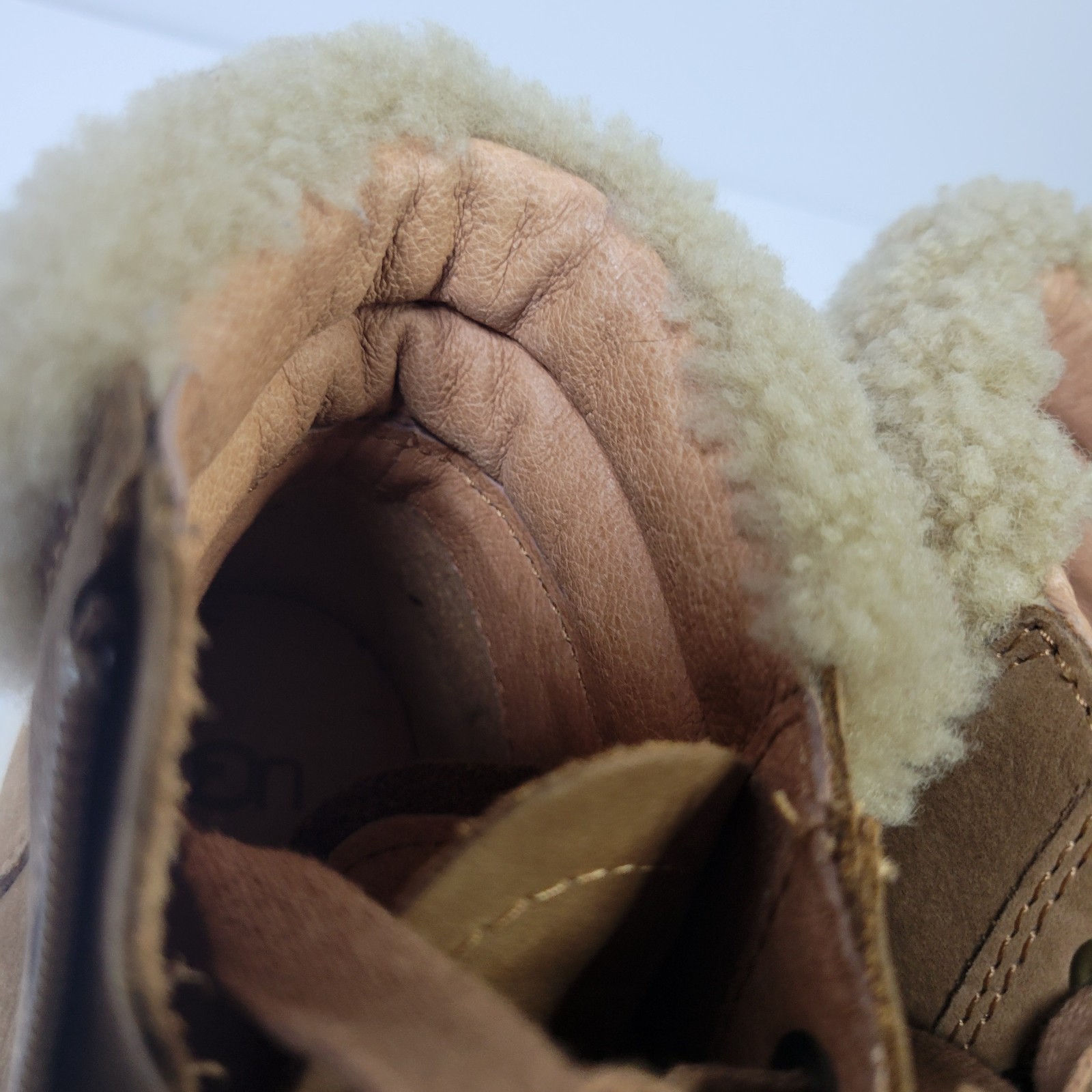 UGG Women’s Olive Chestnut Leather High Top Lace/Zip Up Shoes Size US 8.5 Preown