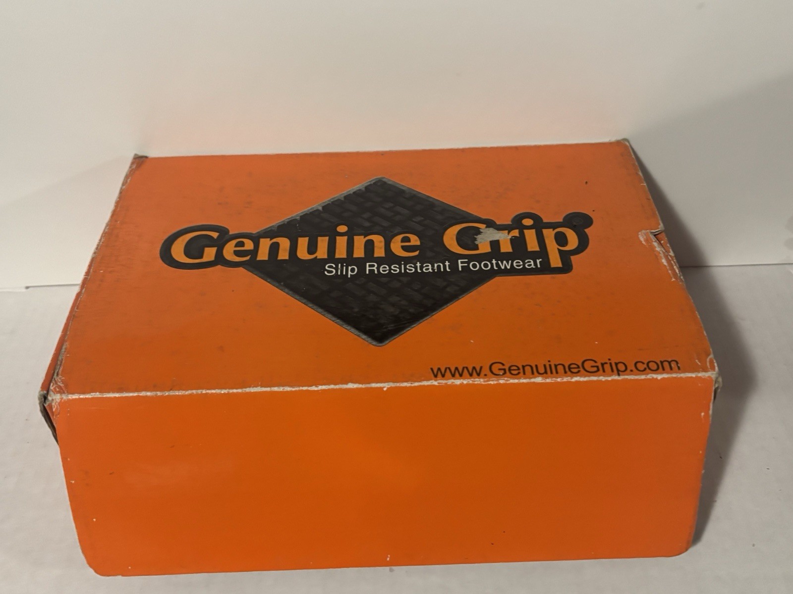 Genuine Grip Slip Resistant Shoe Black Women 8100 Size 10M