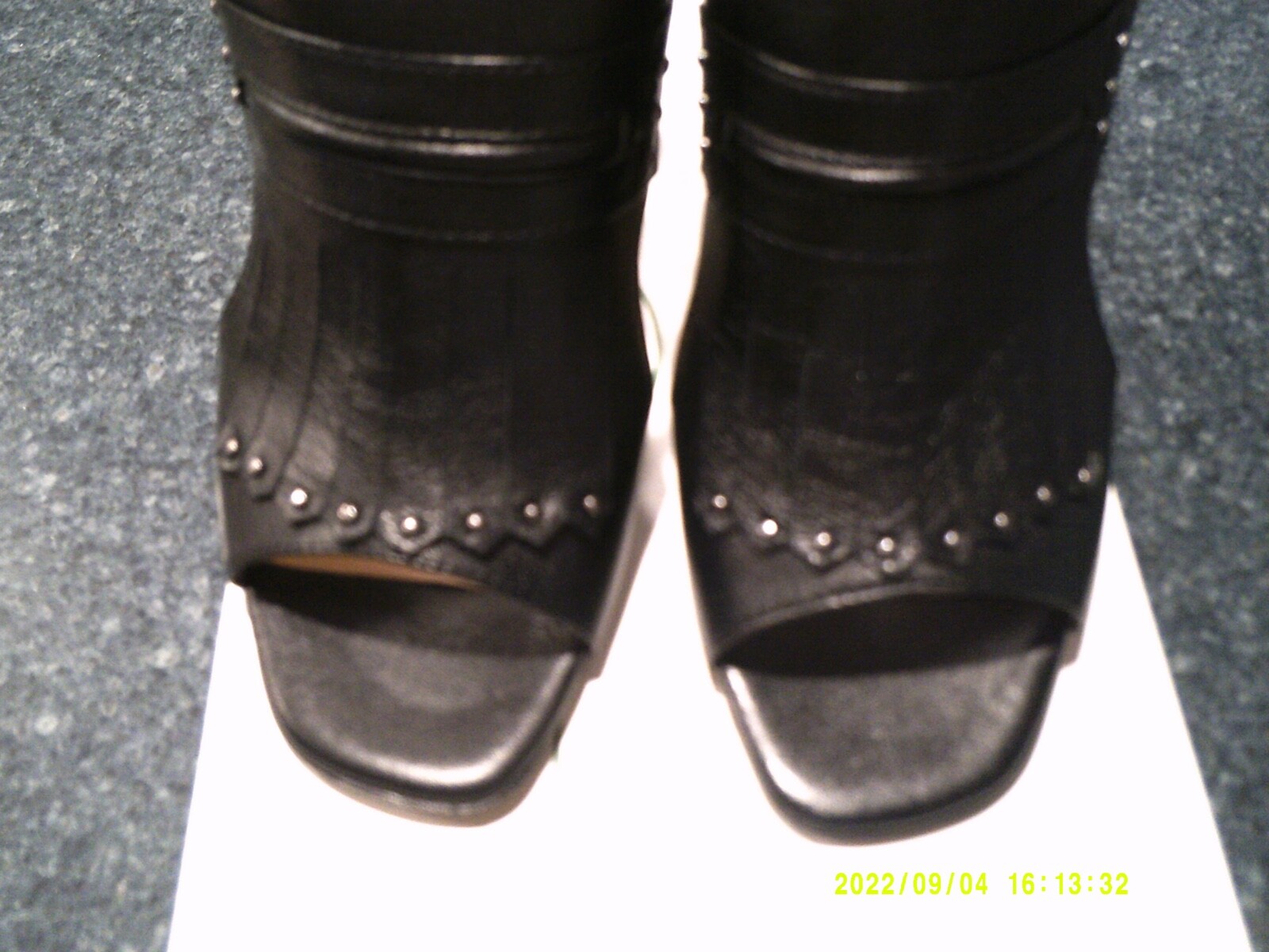 VENUS BLACK LEATHER SHOES SIZE 7.5 US, 38 EUR