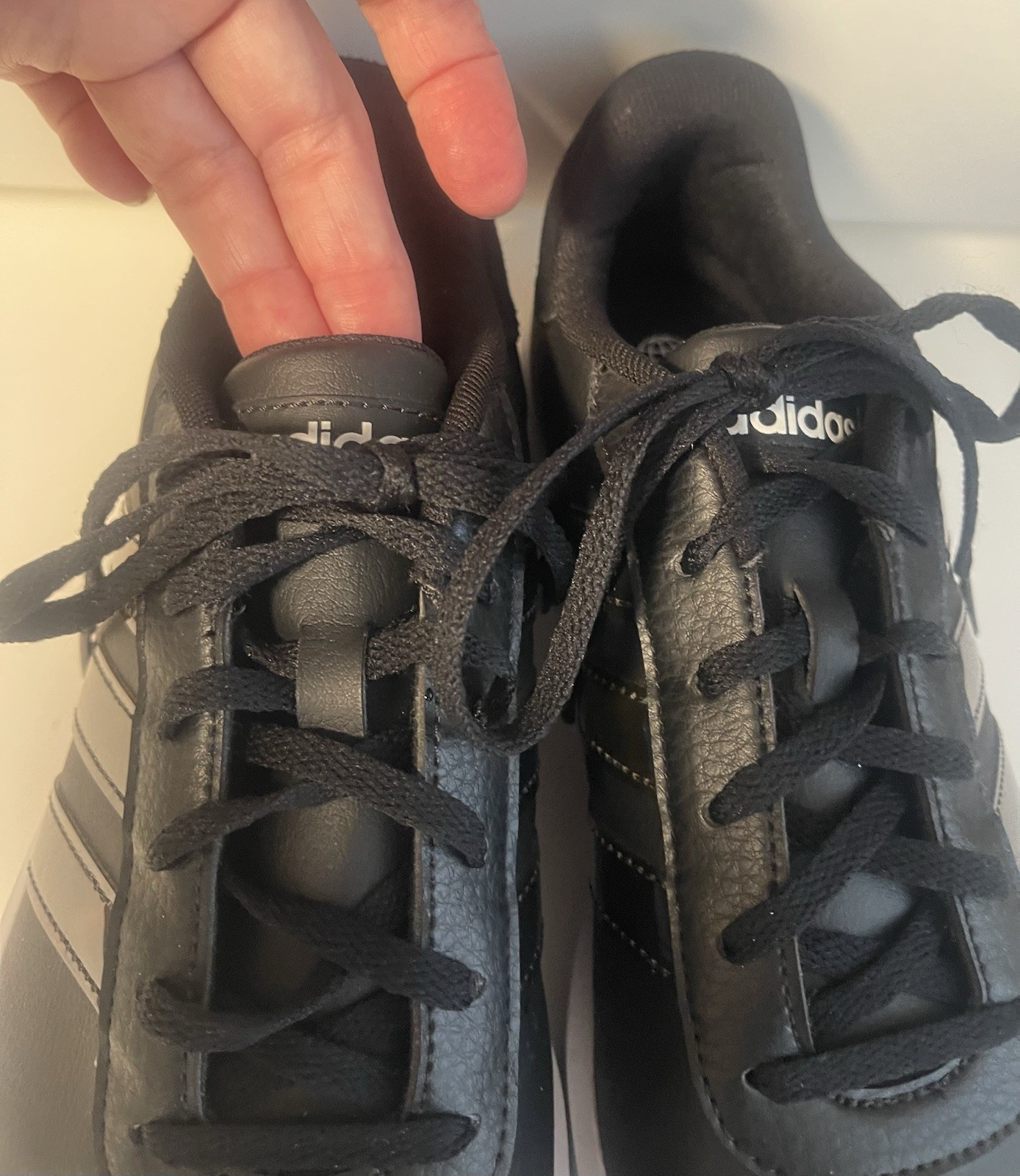 Adidas Grand Court 2.0 Leather Sneaker – Women’s Size 9 – Black/Animal Print