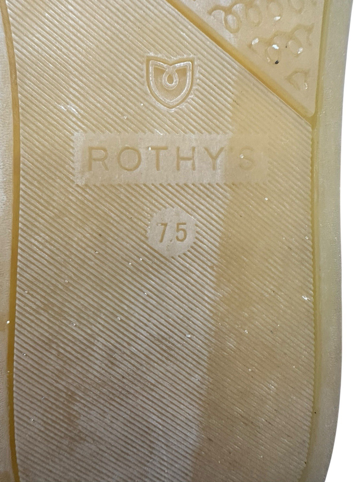 Rothy’s The City Slip On Sneakers Womens Size 7.5 Ivory Comfort Flat Gum #S65-1