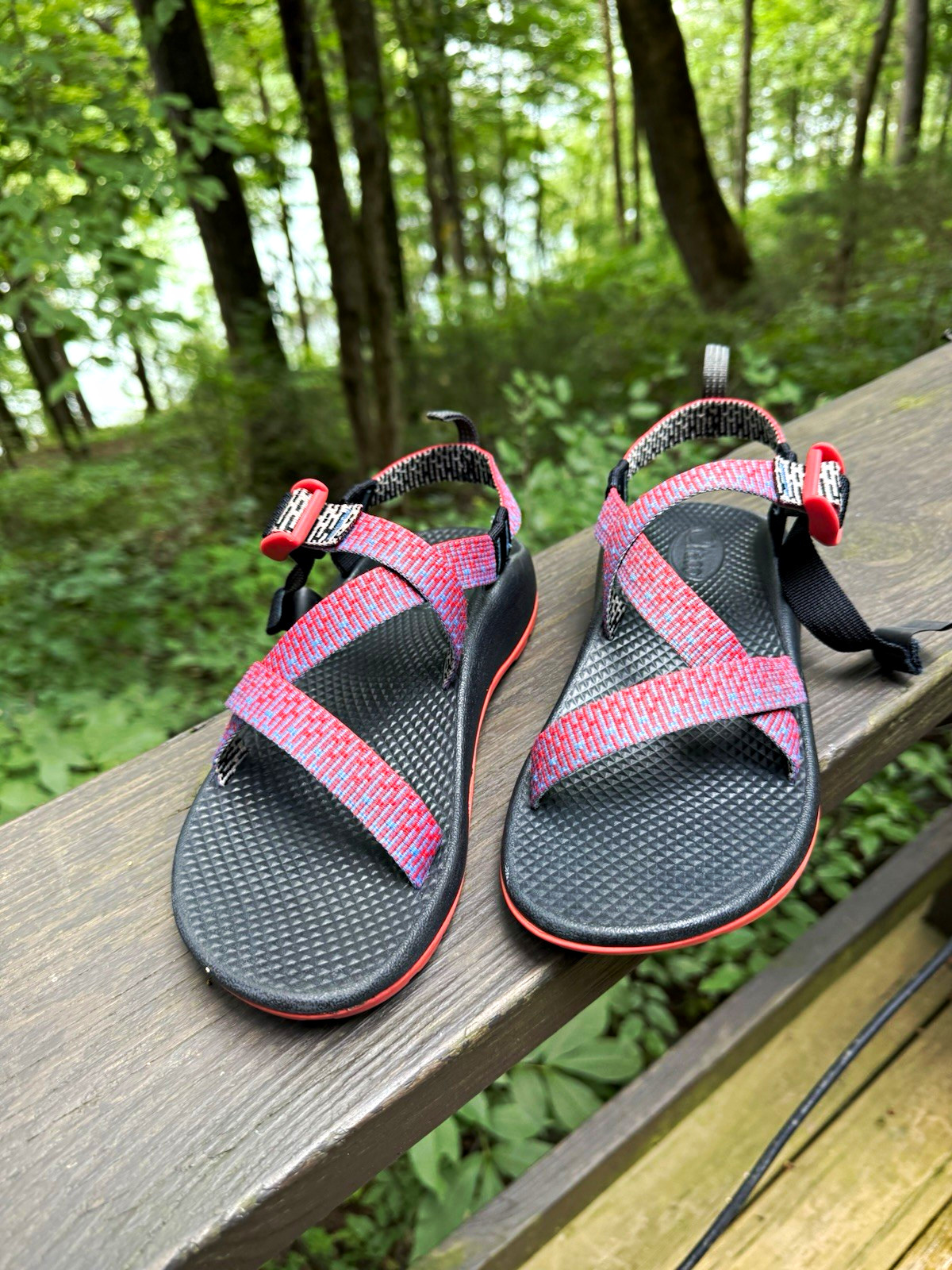 Chaco Z1 Classic Sandals Unisex 5 Women’s 7 Red Blue Adjustable Hiking