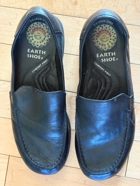 Kalso Earth Shoes Women’s Black Leather Loafer Size 9