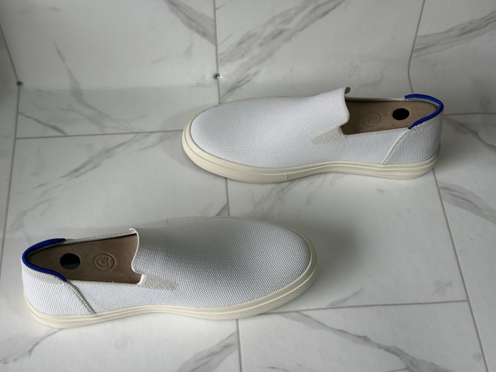 Rothys The Original City Slip On Sneaker Unisex M8 W9.5 Antique White 118-001