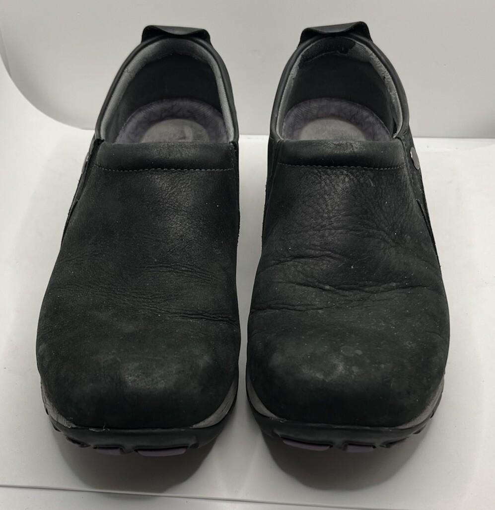 Dansko Patti Waterproof Slip On Black Leather Women Size 37 US 6.5-7 Vibram READ