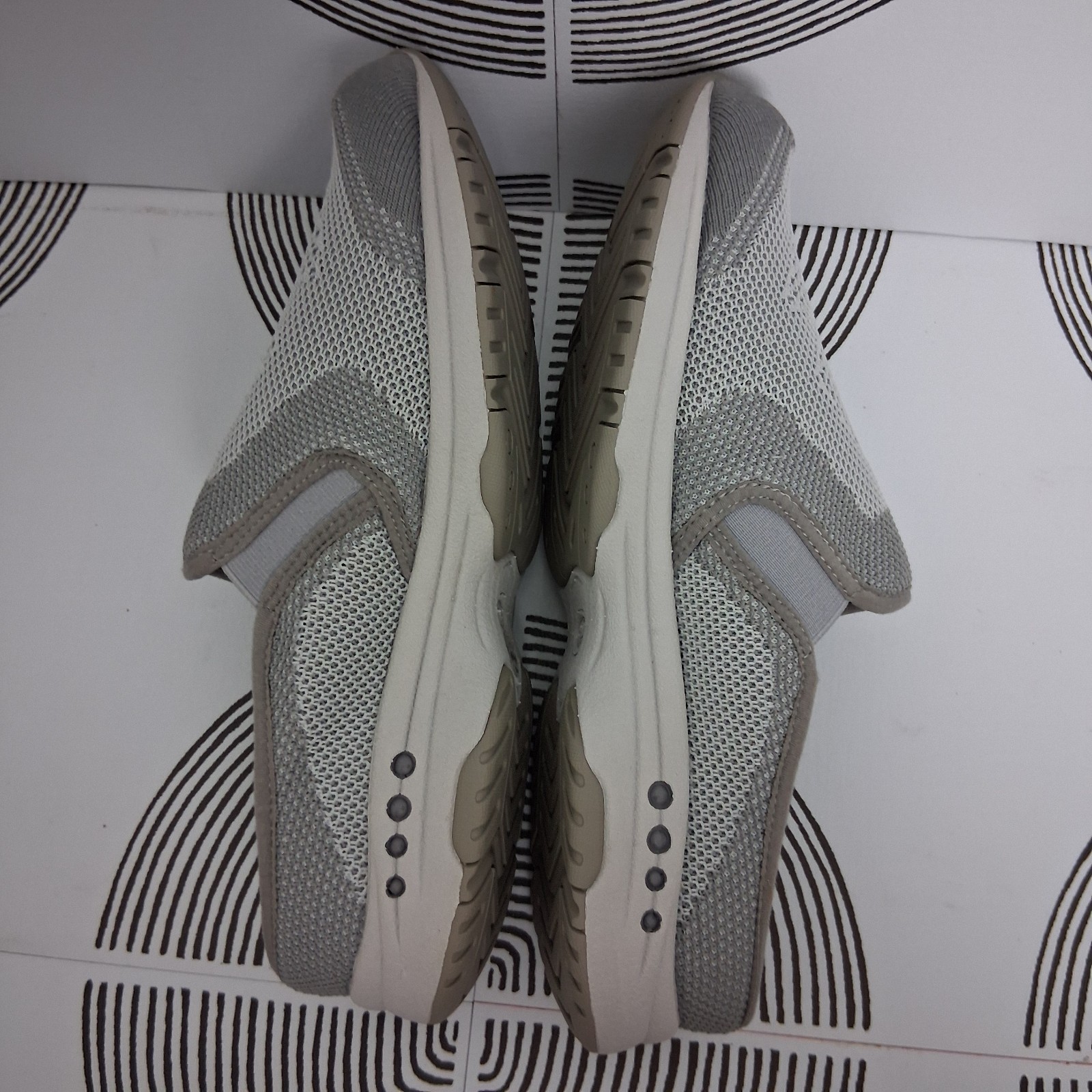 Easy Spirit Womens 10WW Gray Takeknit 2 Slip On Comfort Mules Clogs Casual Shoes