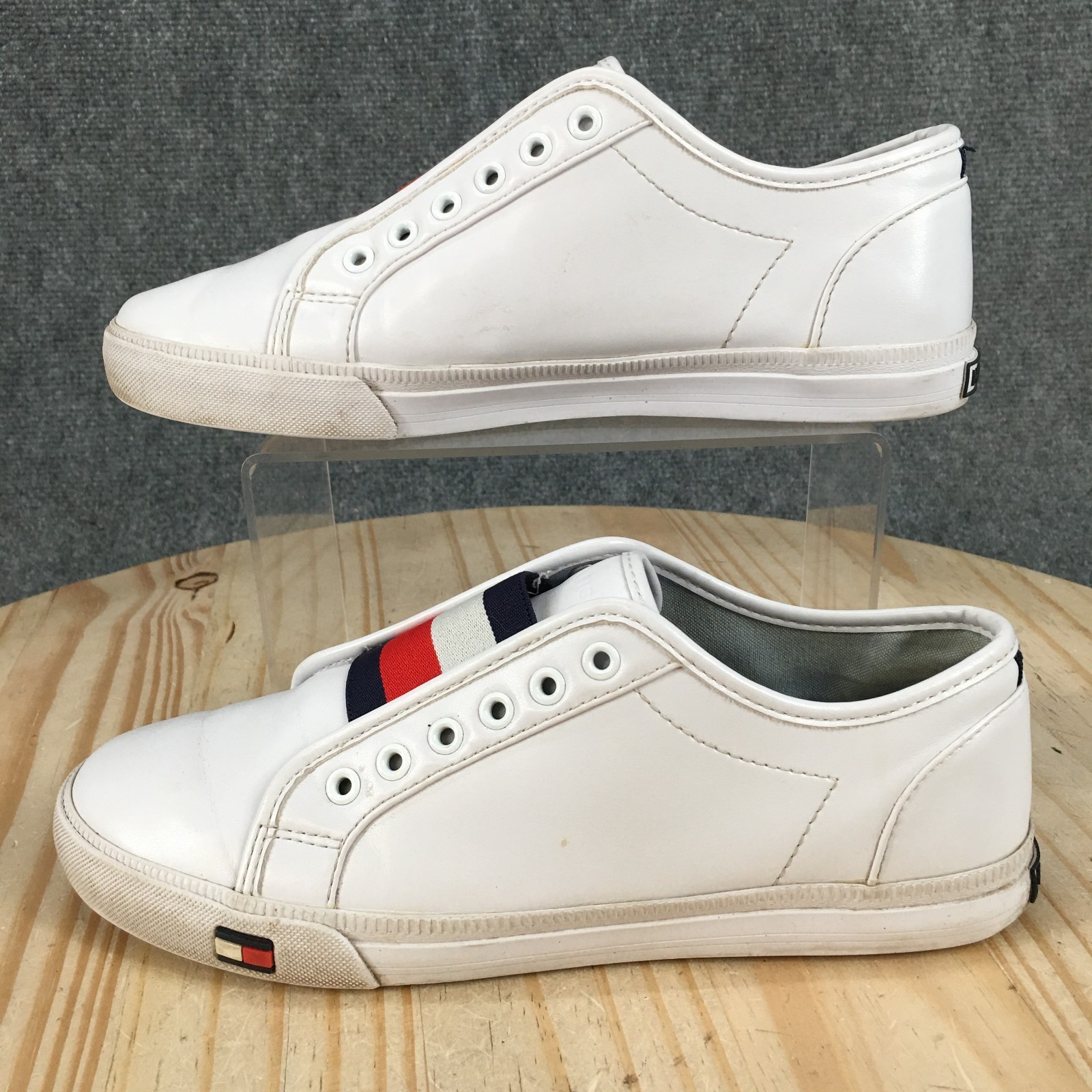 Tommy Hilfiger Shoes Womens 8 M Anni Casual Slip On Laceless Sneakers White