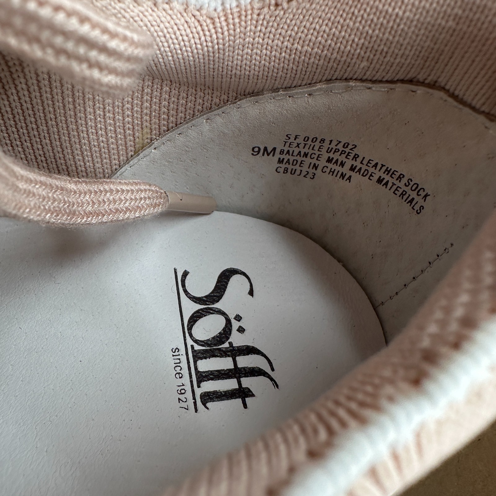 Sofft Faro Lace Up Sneakers Shoes Intimo Pink Knit Womens Size 9