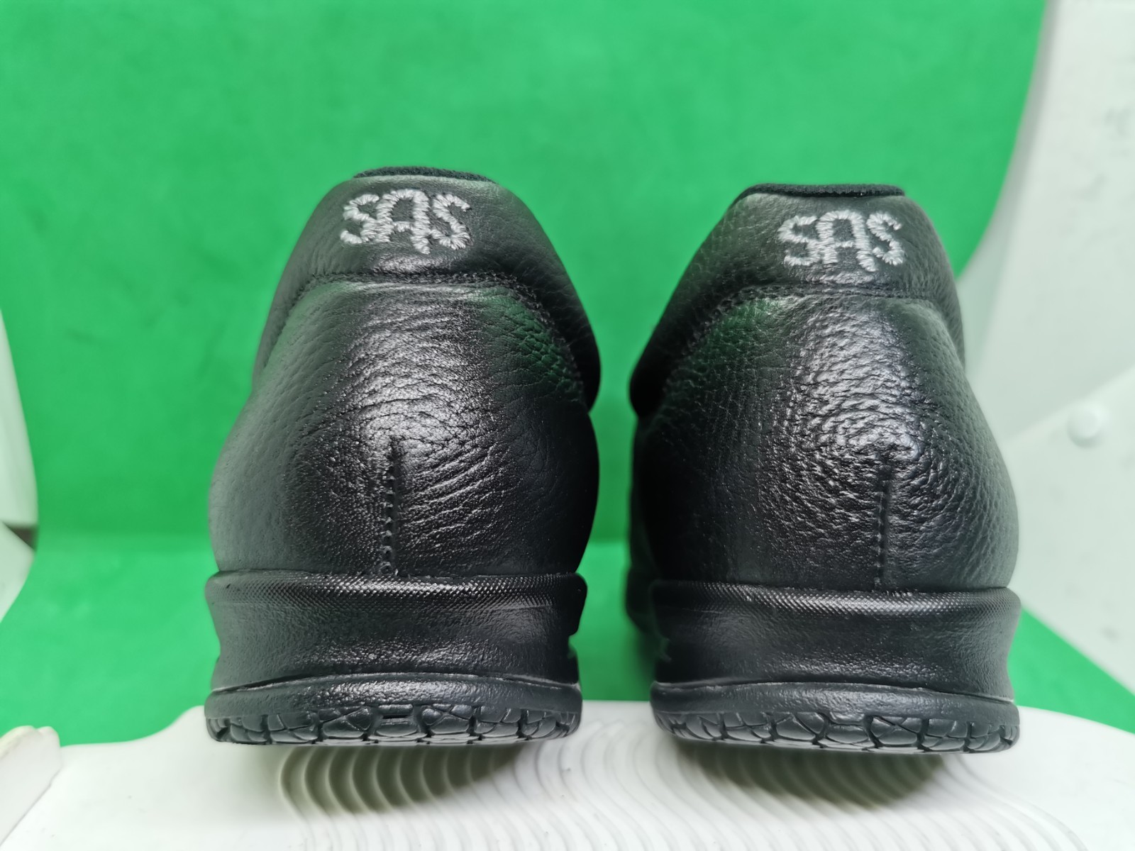 SAS Liberty Slip-Resistant Black Leather Women’s Shoes Size 9 M