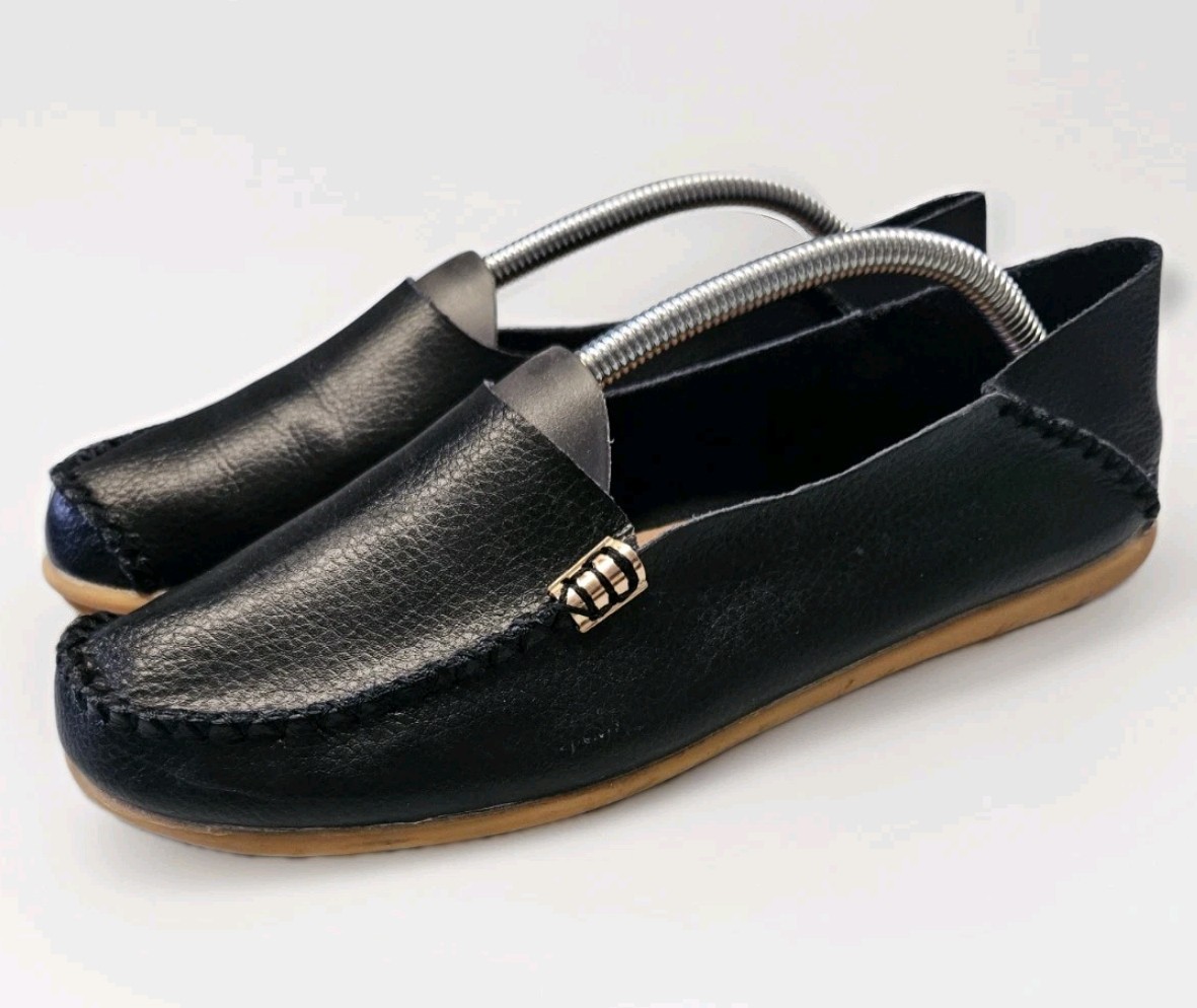 Venus Celia Casual Comfort Shoes Size 11 black Mocason Loafers