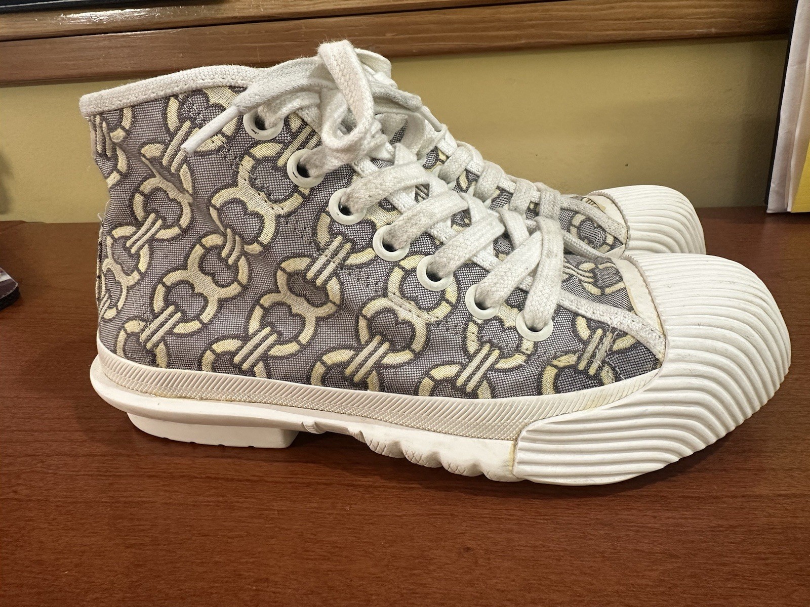 TORY BURCH “Buddy” Jacquard Sneakers White Beige Cap Toed High Top Shoes 7 M