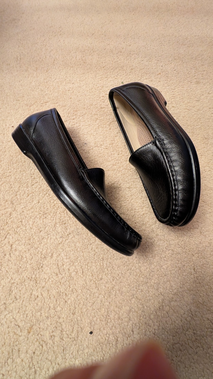 New SAS Tripod Comfort Women’s Black Leather Loafers Sz 10 N