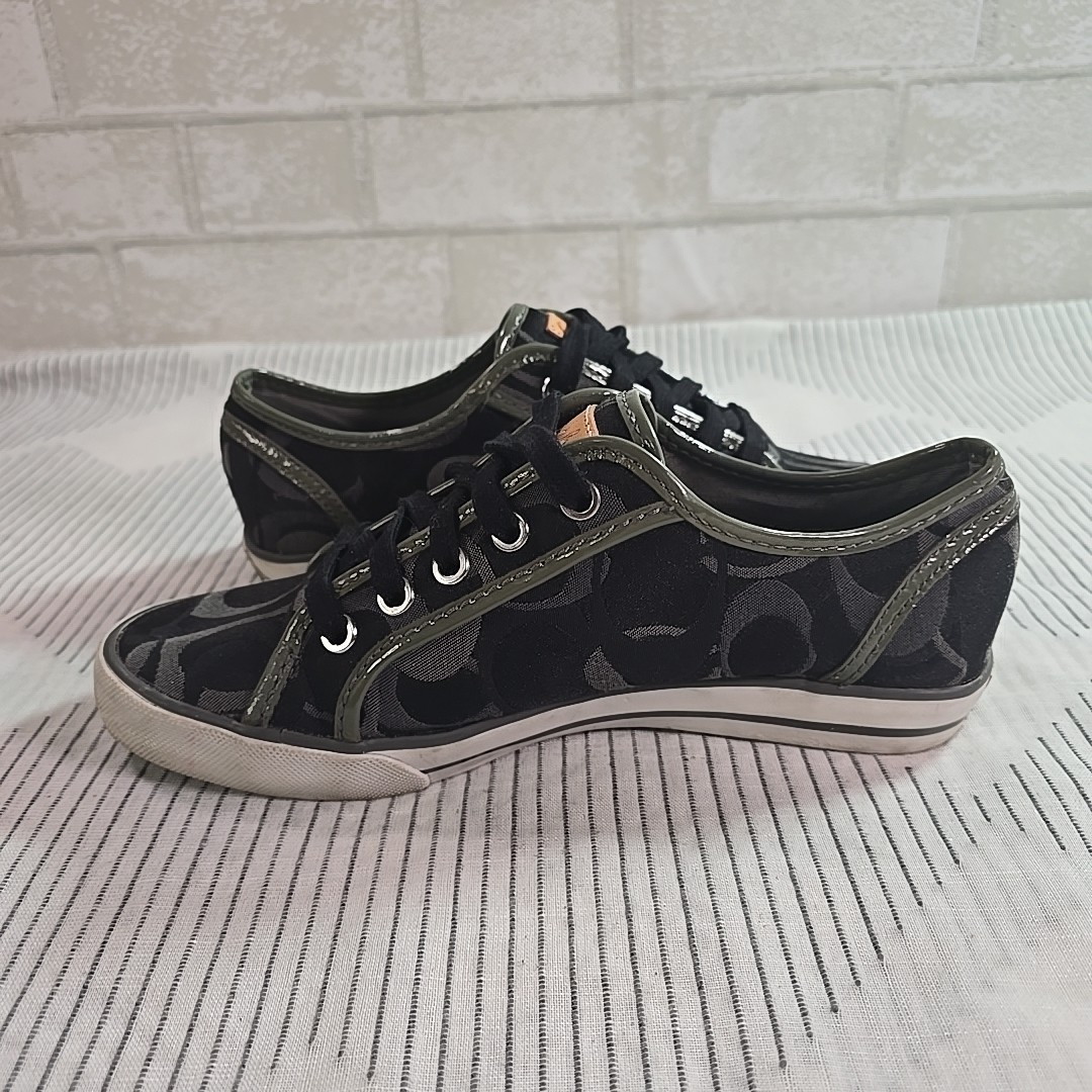 Coach Barrett Signature Sneakers Black Canvas Low Top Women’s Size 7B VG