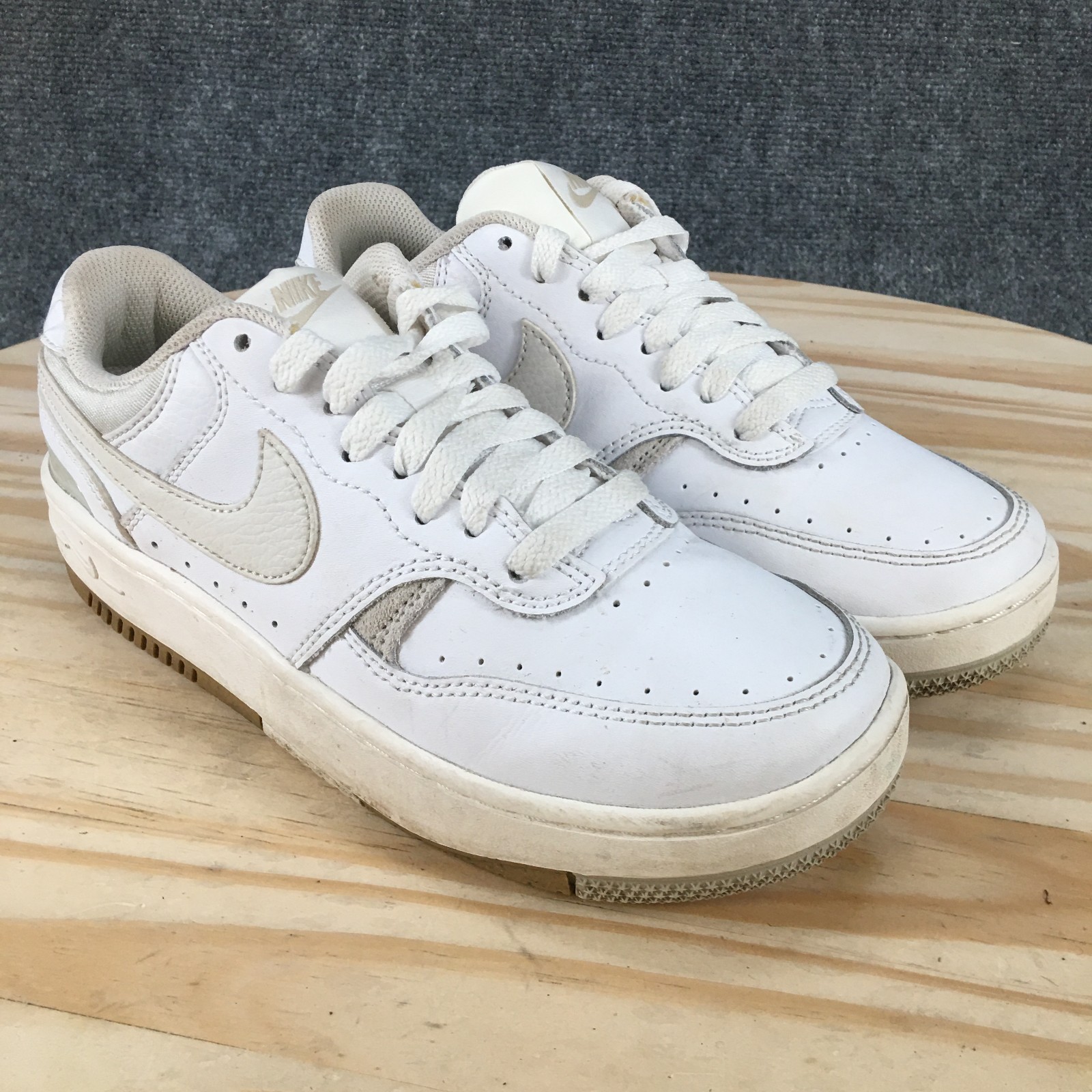 Nike Shoes Womens 6 Gamma Force Sneaker White Lace Up Low Top Comfort DX9176-103