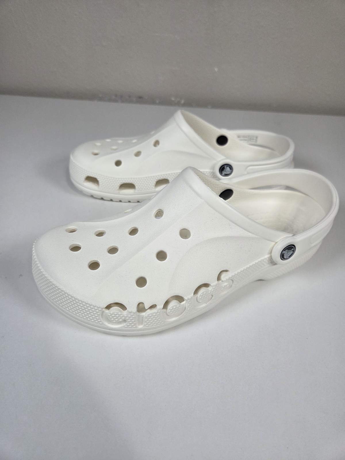 NEW Crocs Baya Clogs Slip On Shoes sz Mens sz 9 Womens 11 White