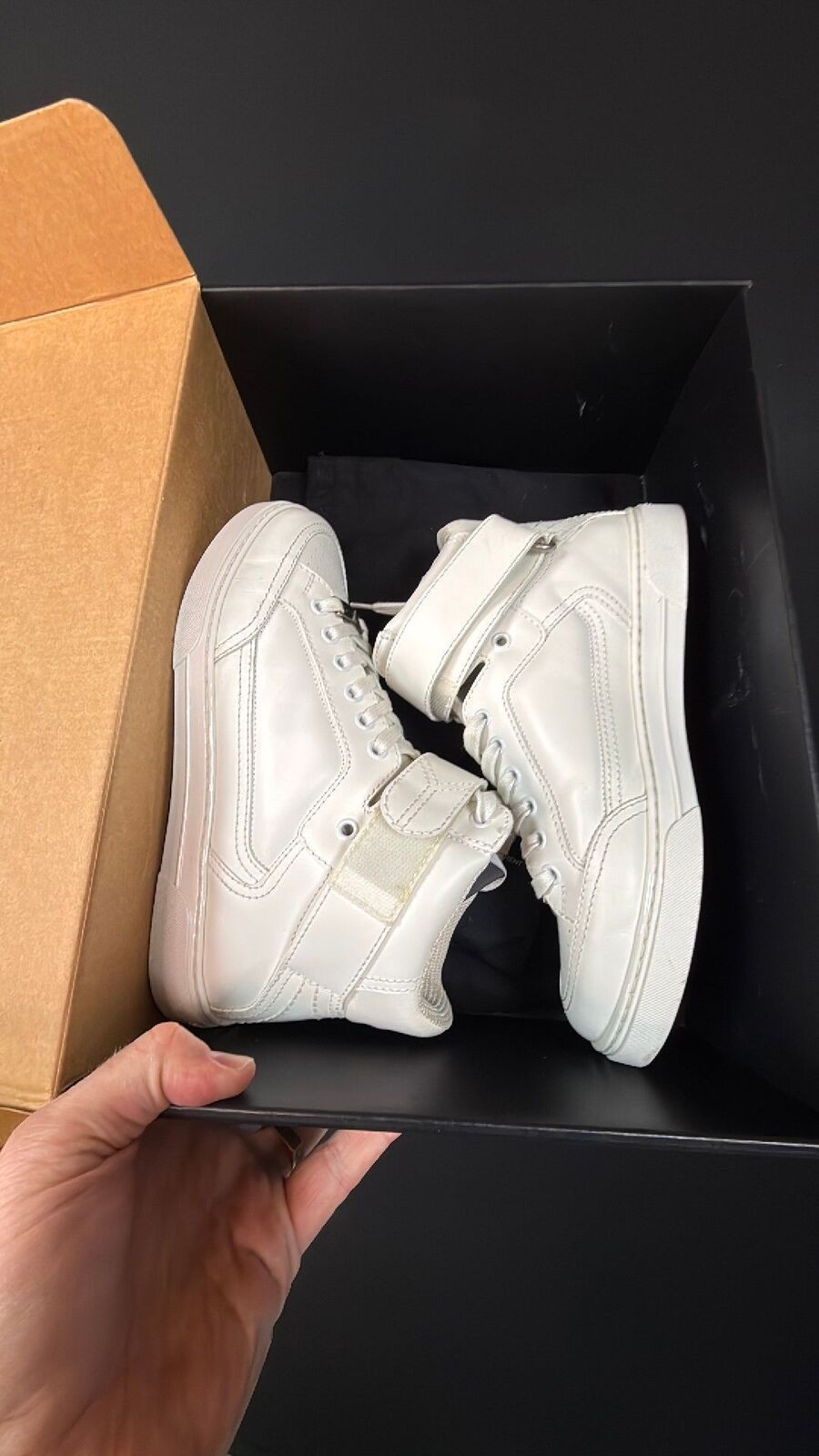 YSL White High Top Sneaker Size 39.5 Saint Lauren