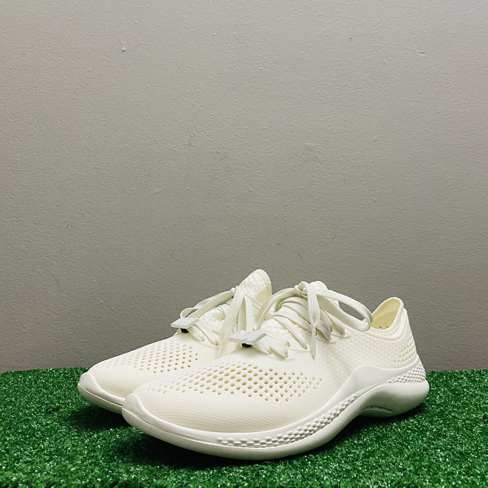 CROCS Women’s Sneakers – LiteRide 360 Pacer Lace Up Shoes 206705 White Size 10