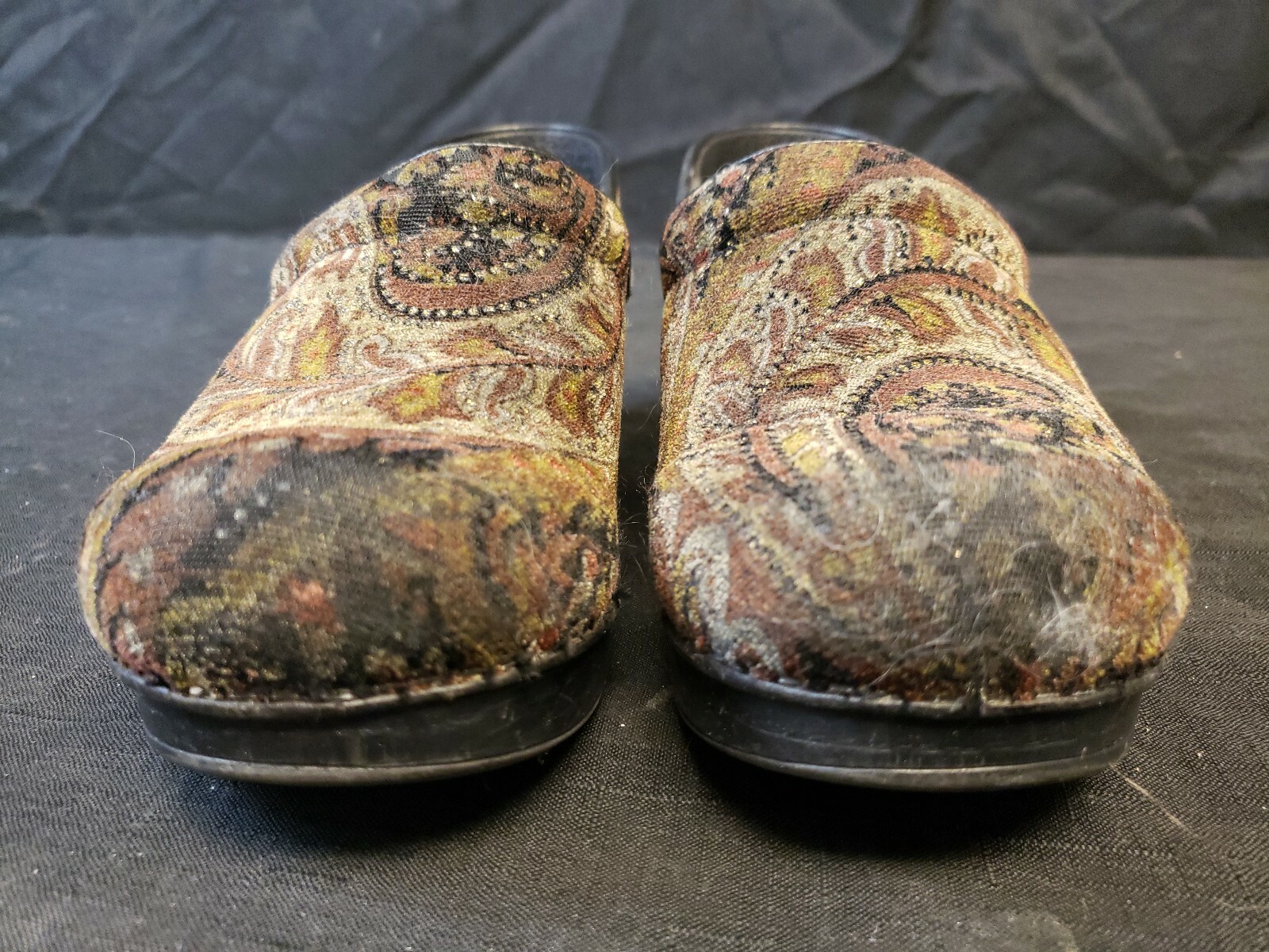 Dansko Comfort Clogs Sz 38 Medical/Nursing Vegan sparkly Tapestry cloth shoes