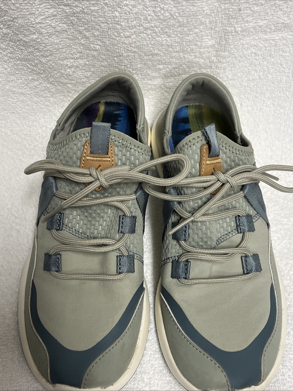 OluKai Kawela Women’s Breathable Golf Shoes Size 7 Sage Dusk