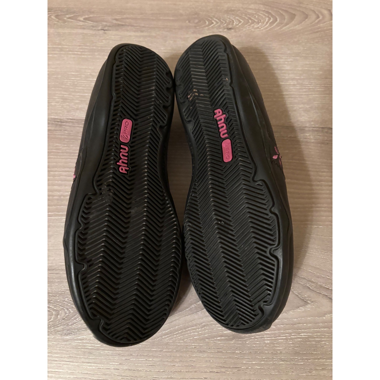 Ahnu 6.5 Black Leather Slip On Comfort Shoes Womens Casual Walking Recovery Walk