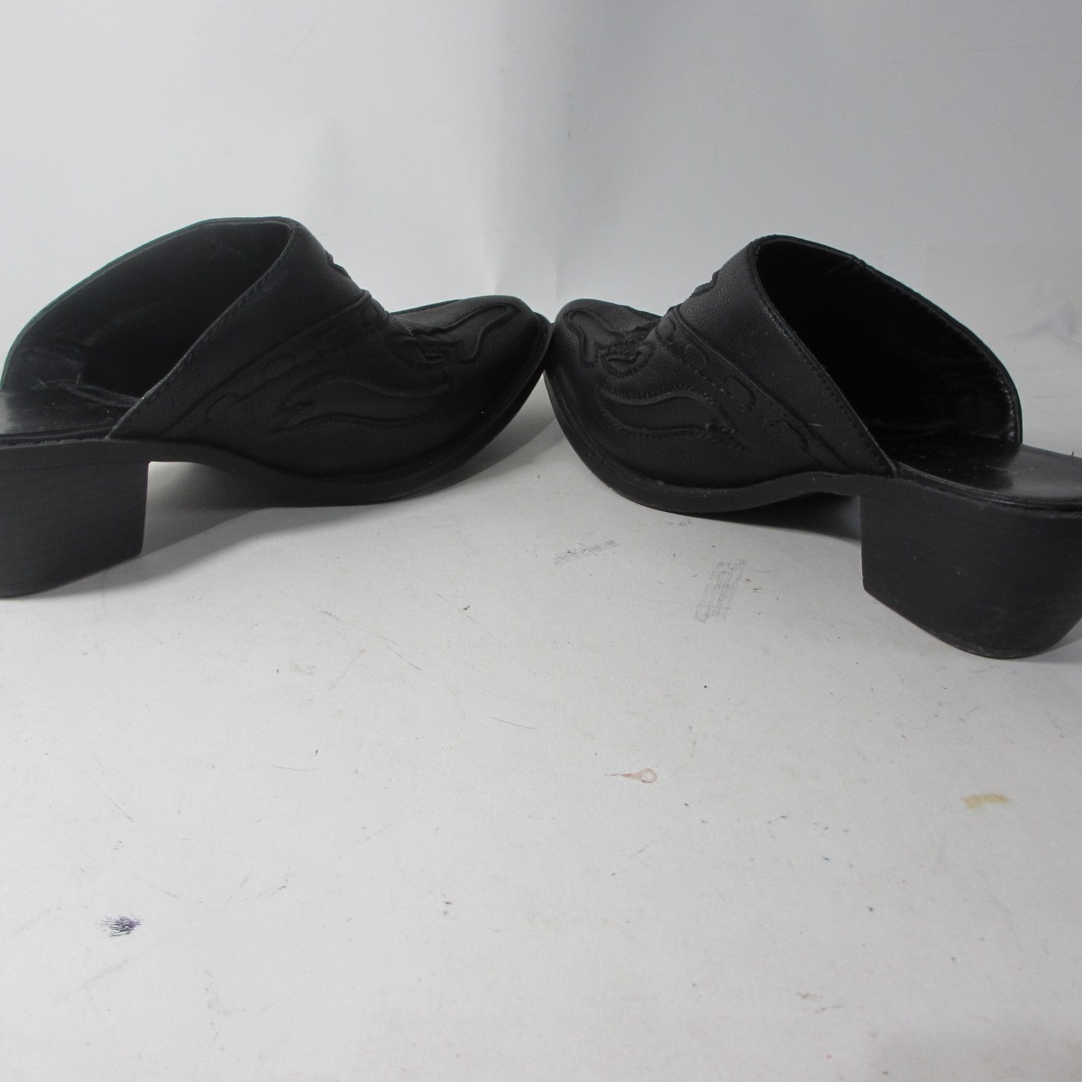 Roper Mules Rockstar Interlace Womens 8 Western Black Faux Leather Flame Clog