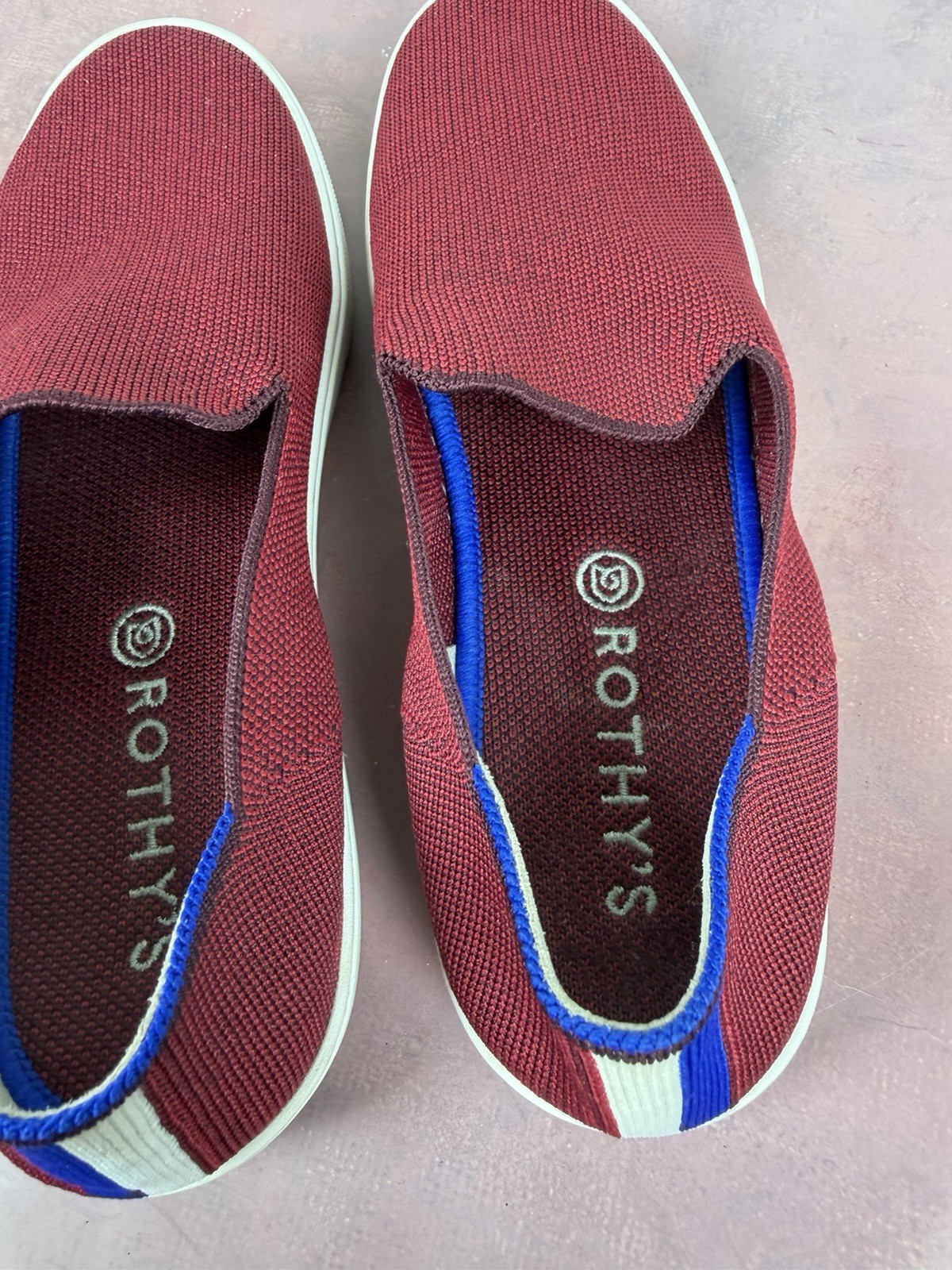 Rothy’s The Original Slip-On Round Toe Garnet/Red Women’s Shoe Sz 9.5 US Retired