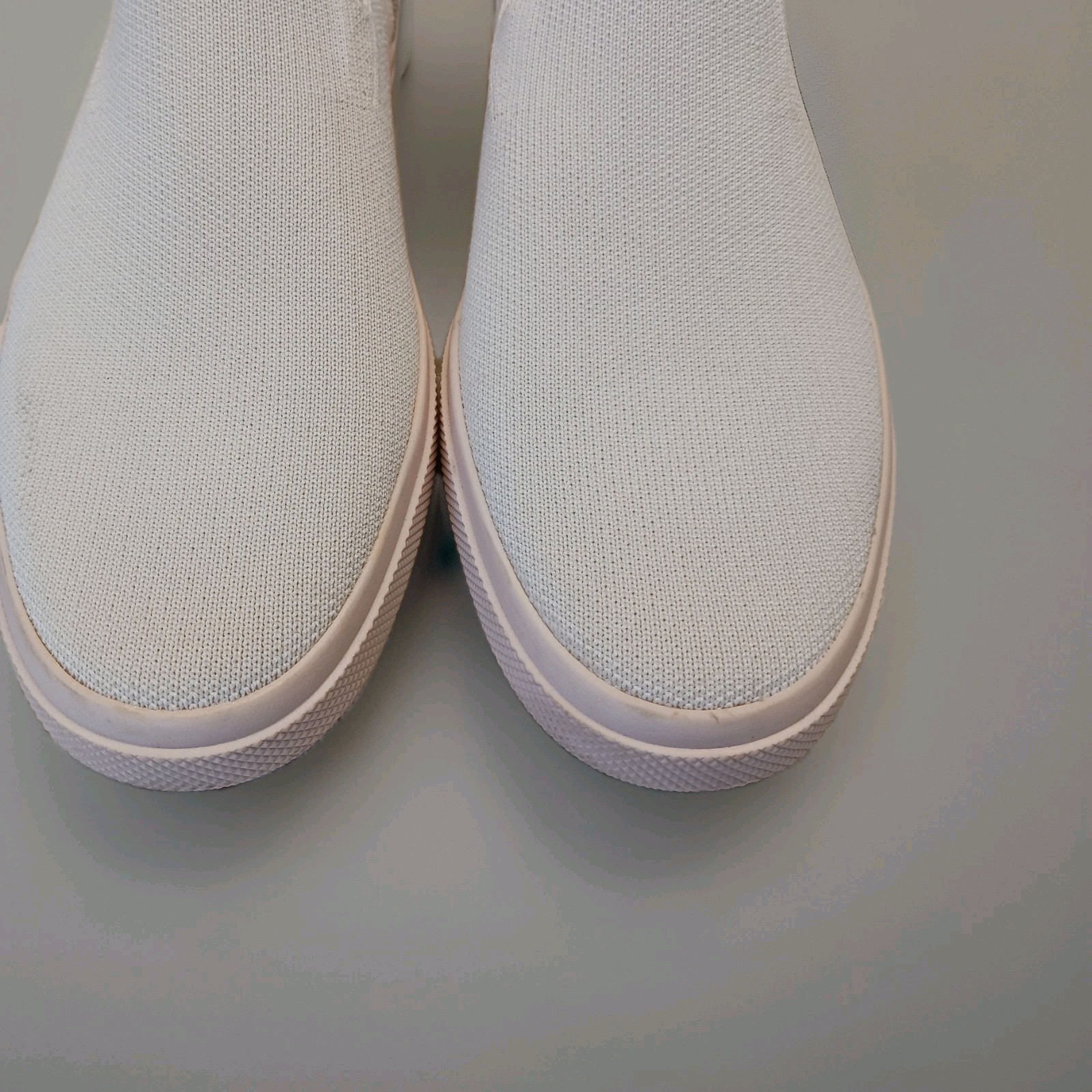 Rothy’s The City Slip On Sneakers Soft Blush Pink Women’s Size 9.5