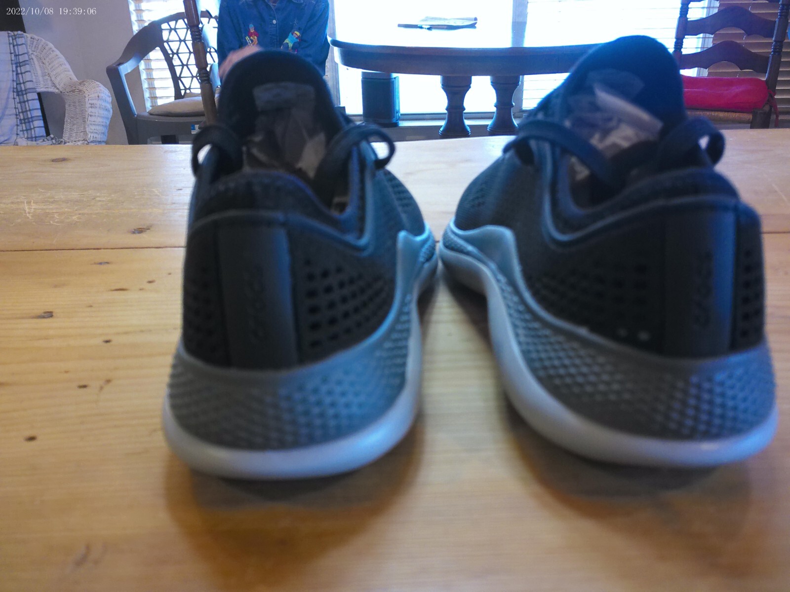 Crocs Literide 360 Pacer Sneakers Womens 10 Black Athletic Flexible Breathable
