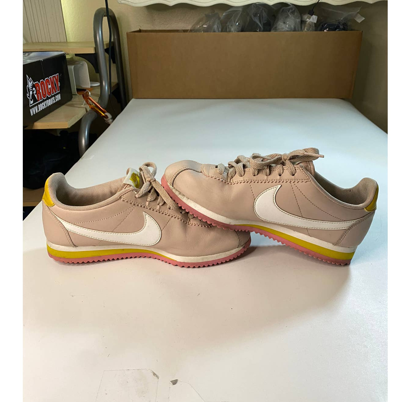 Nike Classic Cortez Fossil Stone Sneakers Women’s 8