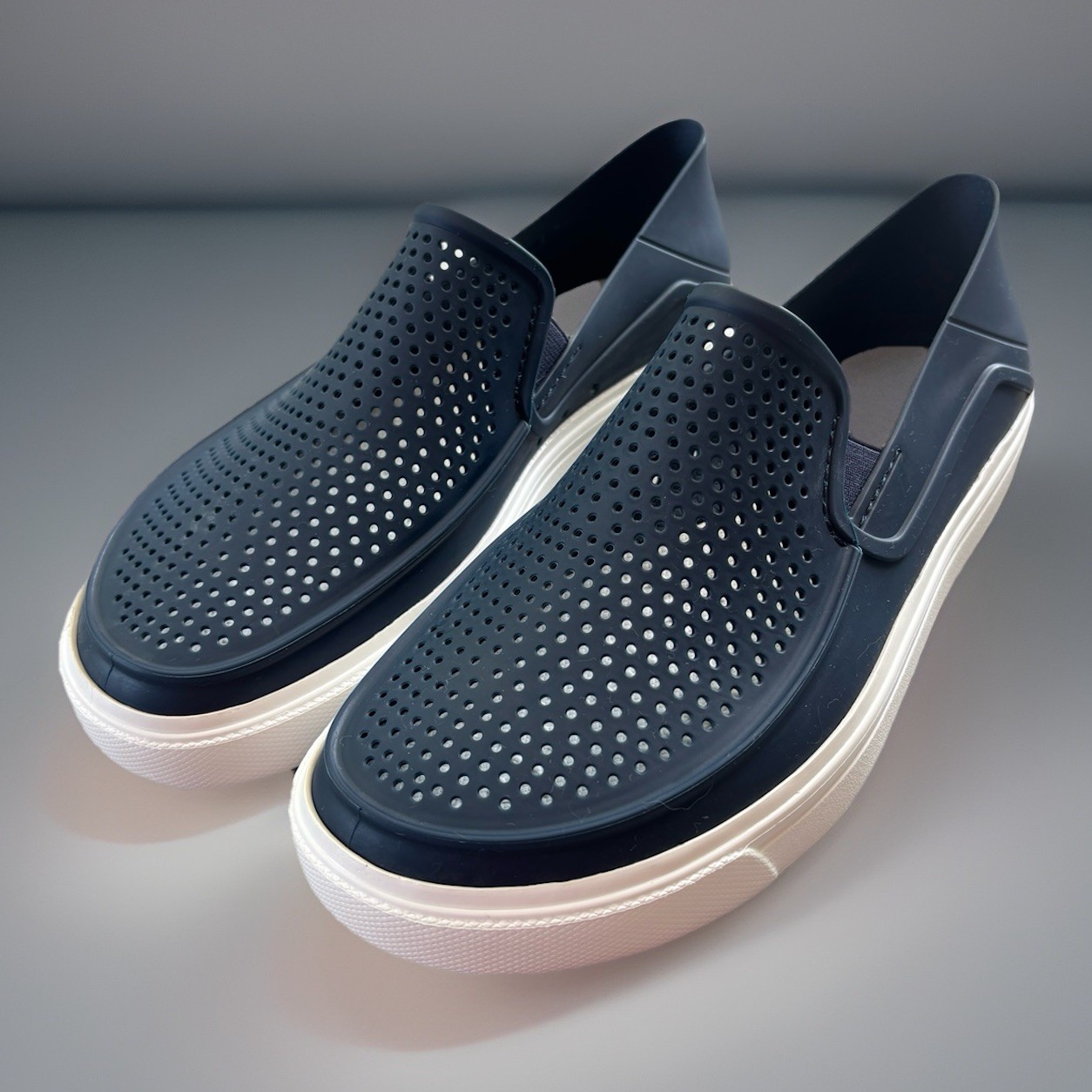NWOT CROCS Citilane Roka Womens Sz 7 Navy Blue Perforated Comfort Slip On Shoes