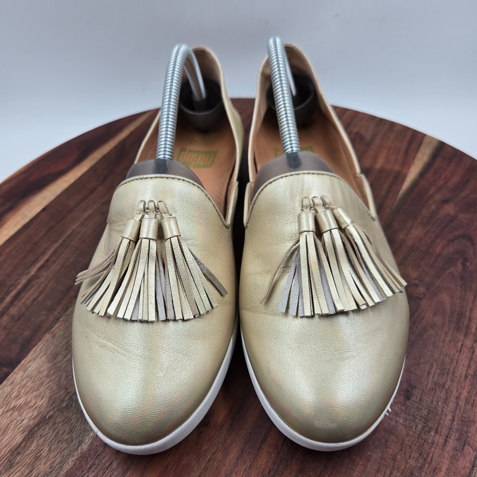 FitFlop Superskate Shoes Women’s 9 Gold White Leather D’orsay Loafers Tasseled