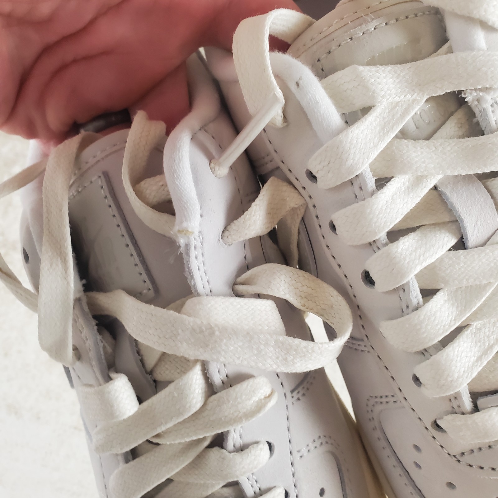 Nike Air Force 1 Womens Shoes Sz 5 Running Summit White Leather Lace Up Sneakers