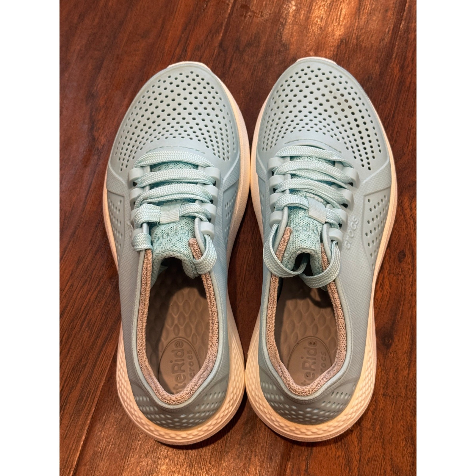 Crocs LiteRide 360 Pacer Wms 6 Sneakers Comfort Walking Teal Blue White 205234